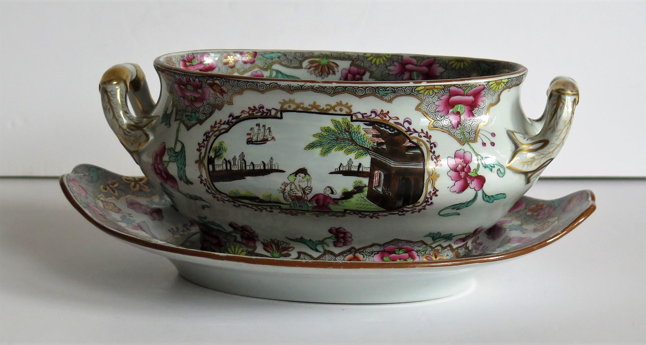 19th Century Spode Stone China Sauce Tureen & Stand in Ship Pattern 3067, circa 1810