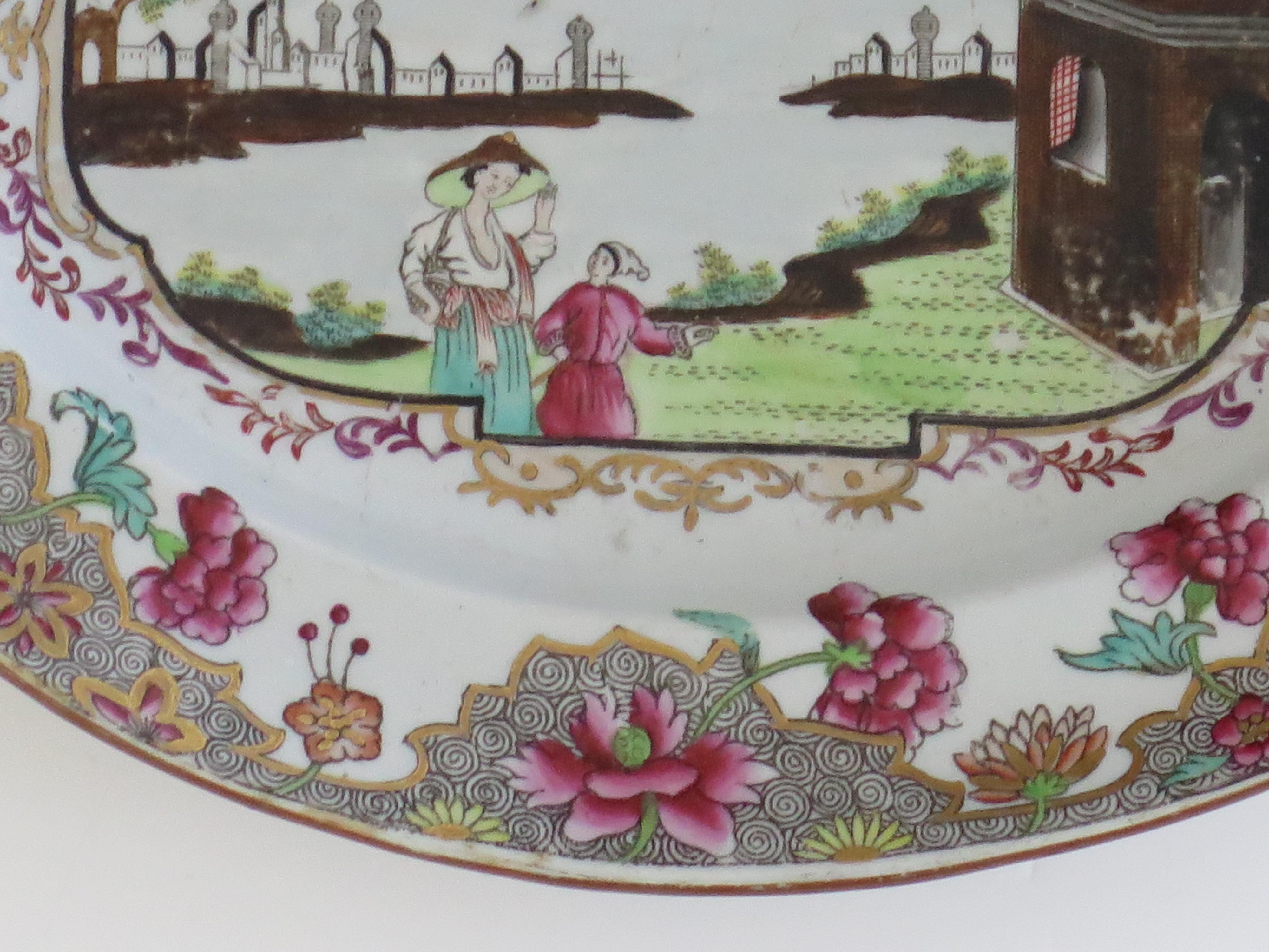 Chinoiserie Spode Stone China Small Serving Dish in Ship Pattern 3068, circa 1810 For Sale