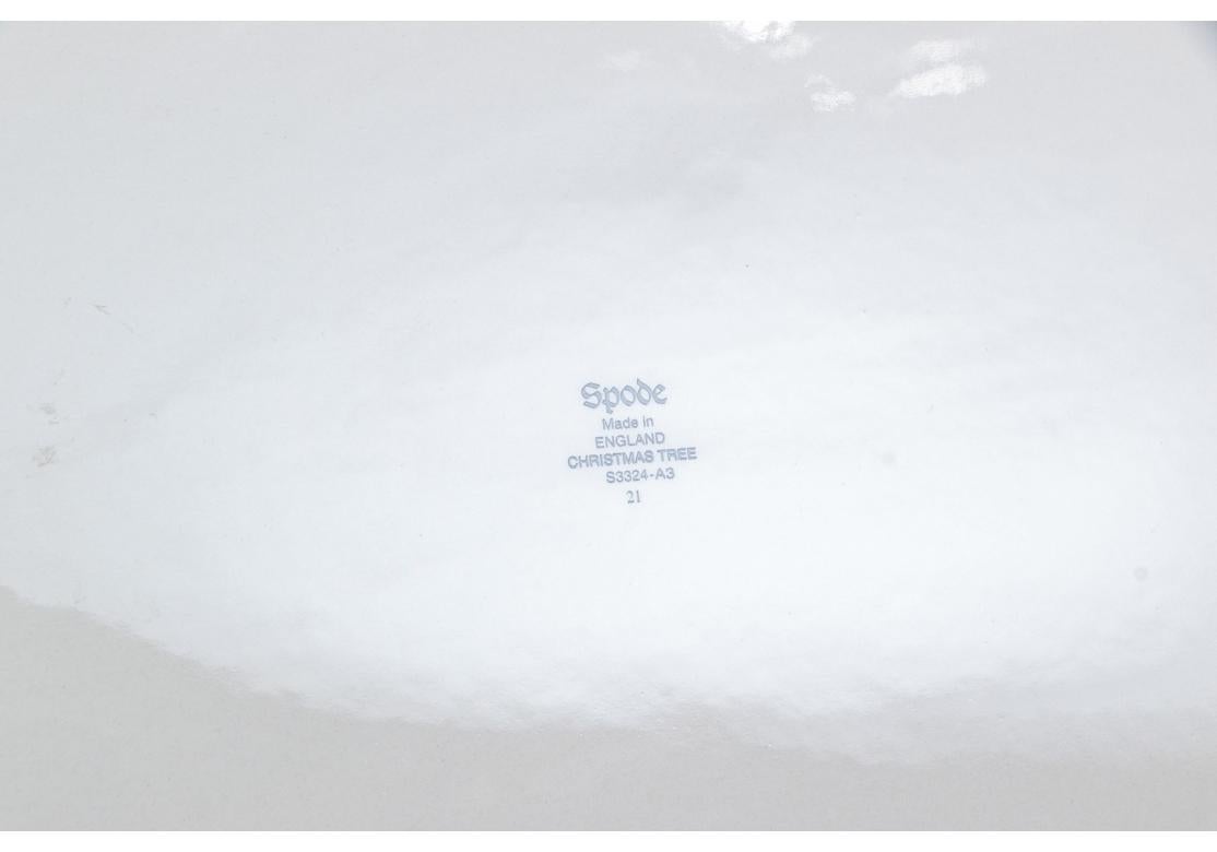 Anglais Spode - Plat à viande en grès avec arbre de Noël sur Stand en vente