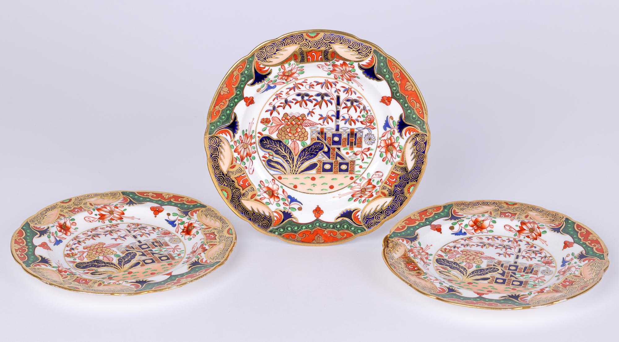 Spode Three Georgian Imari Pattern 967 Decorated Porcelain Plates For Sale 7