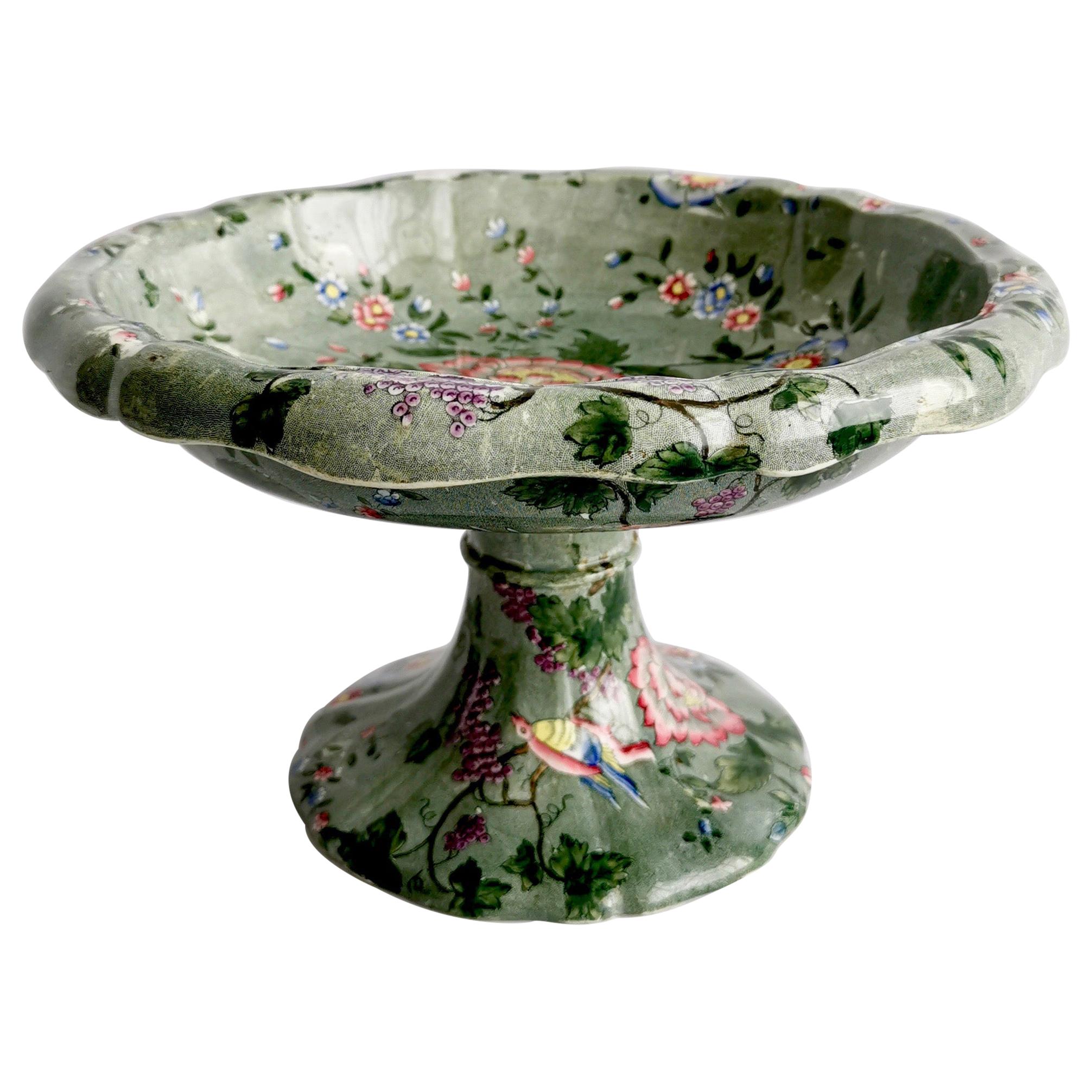 Spode's New Fayence Tazza, Green Chinoiserie Flowers and Birds, Regency, 1829