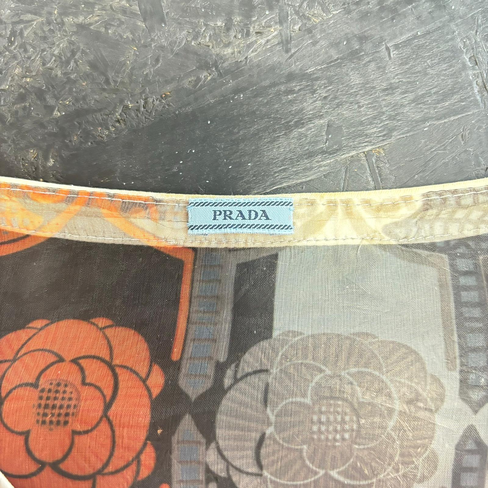 Spolverino Prada in ottime condizioni in vendita 3