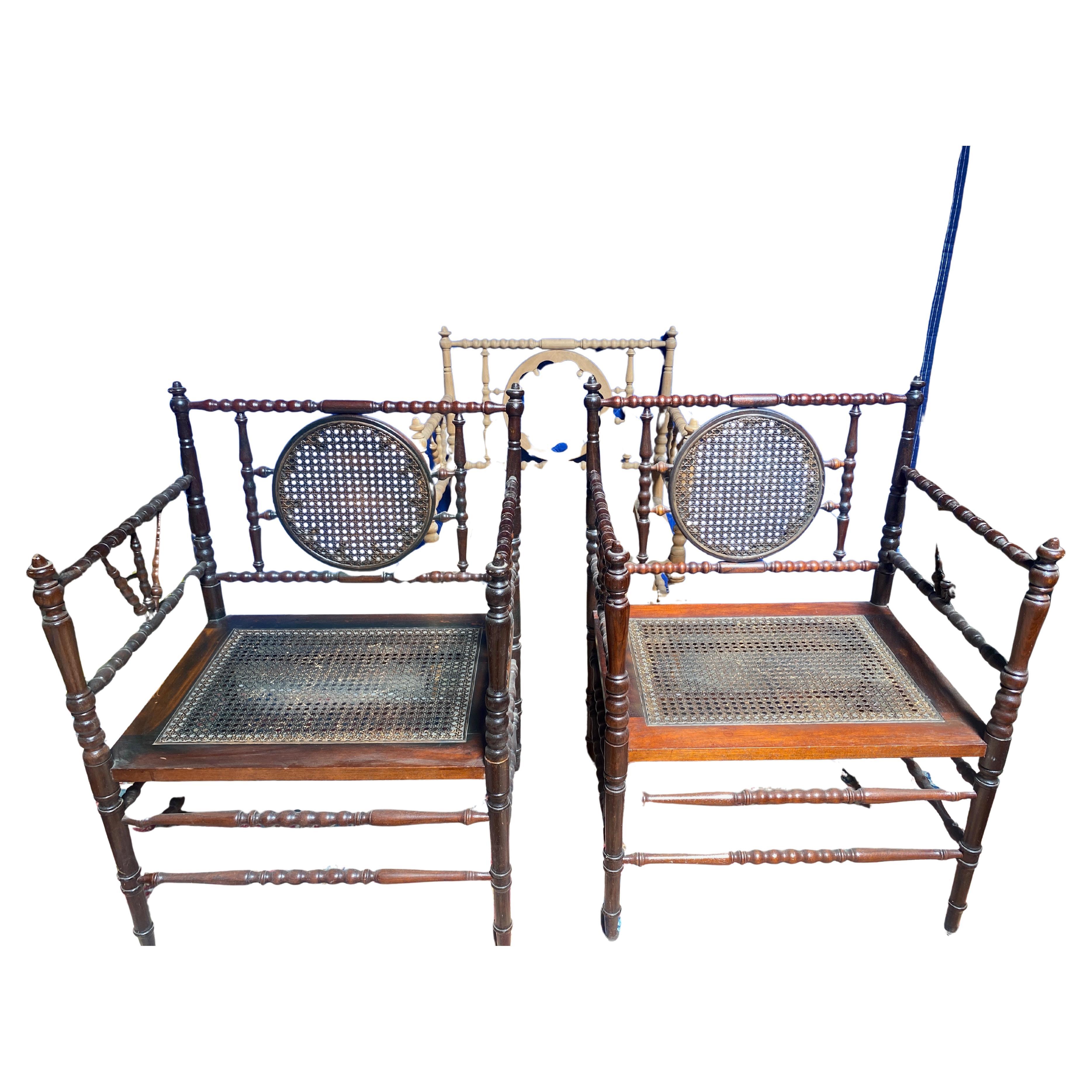Spool Edwardian Tea-Garden Chairs (chaises de jardin à thé)
