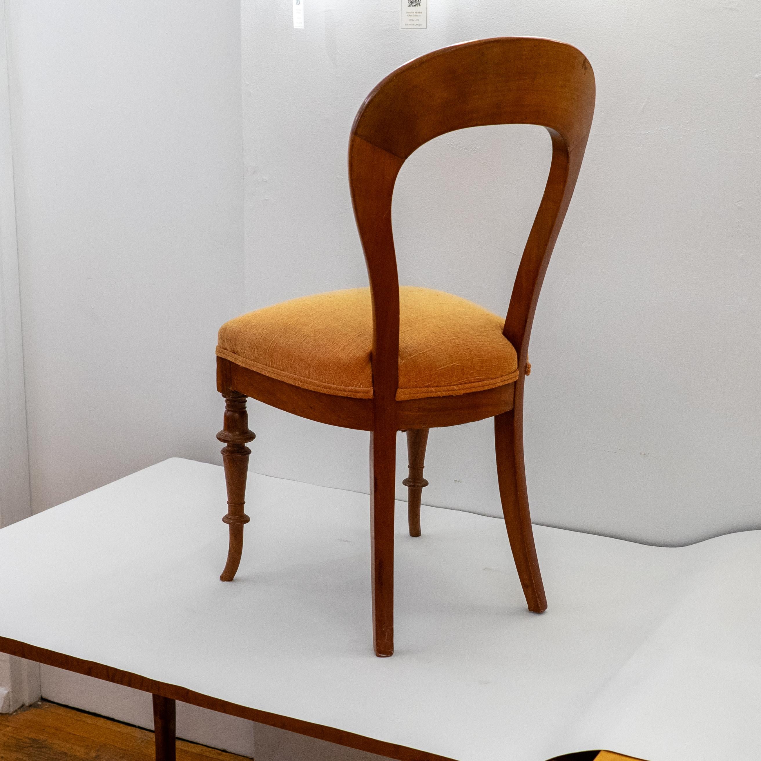 Neoclassico Sedie da pranzo con schienale a forma di cucchiaio, set da 4 in vendita