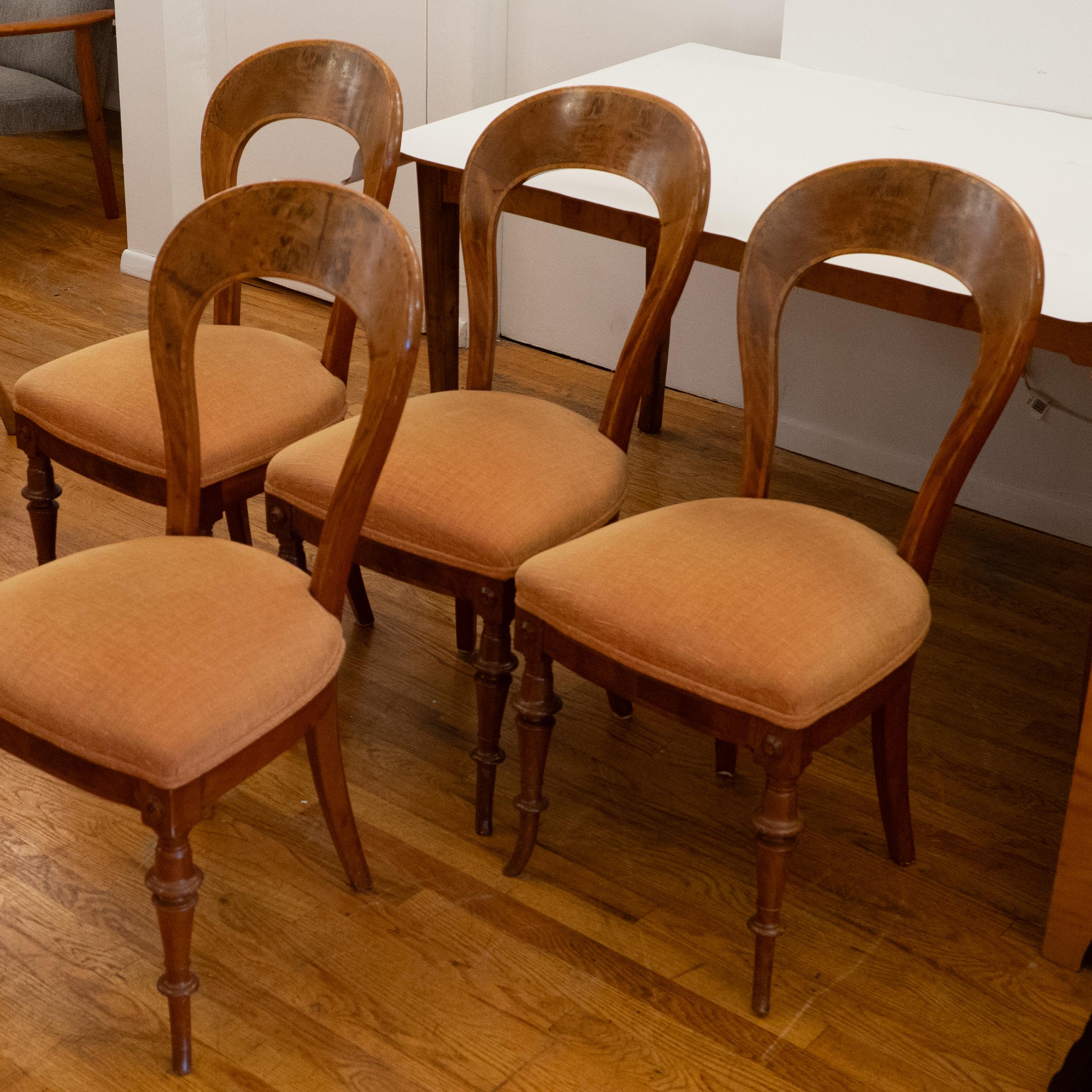 Sedie da pranzo con schienale a forma di cucchiaio, set da 4 in vendita 1