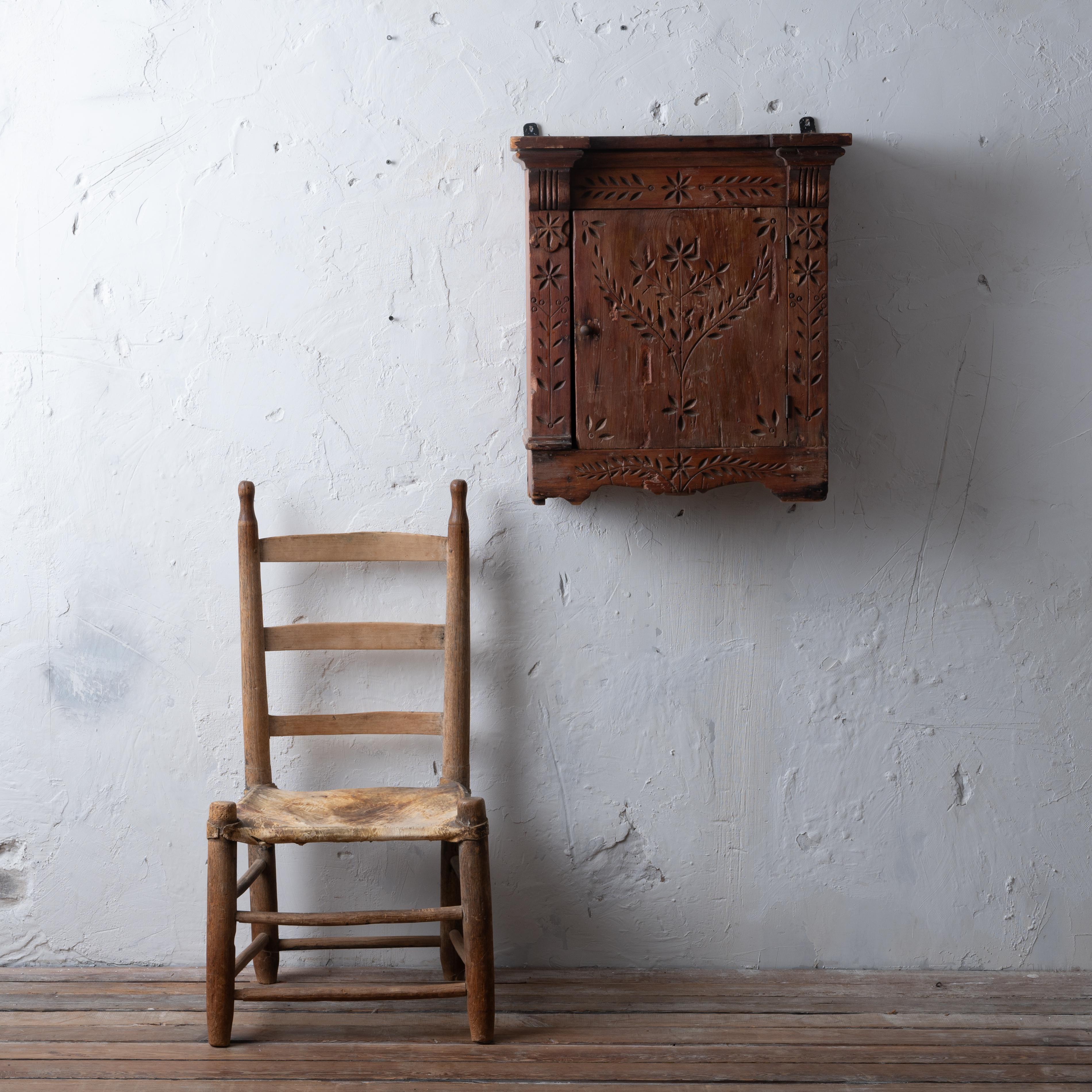 Country Spoon-Carved Pine Wall Cupboard, 19th Century For Sale