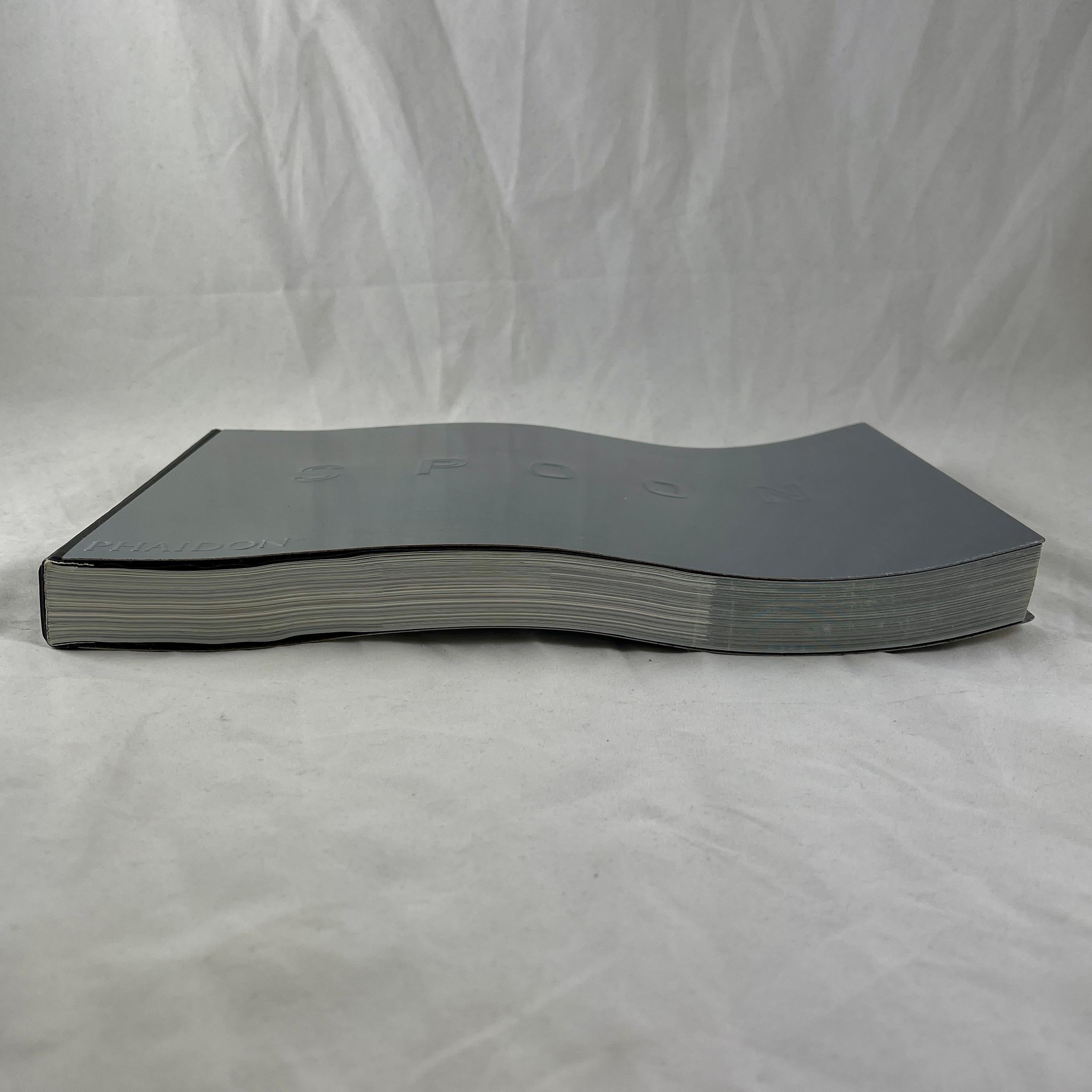 Spoon Industrial Design Buch mit Stahlumschlag, Phaidon Press - 1. Auflage (Gepresst) im Angebot