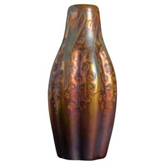 Vase à spores Art Nouveau attribué à Sándor Apáti-Abt pour Zsolnay