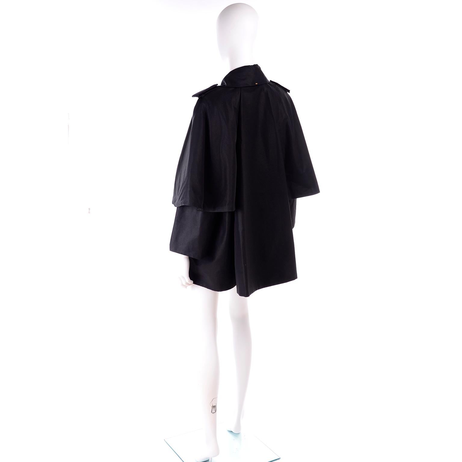 capelet raincoat hoodie