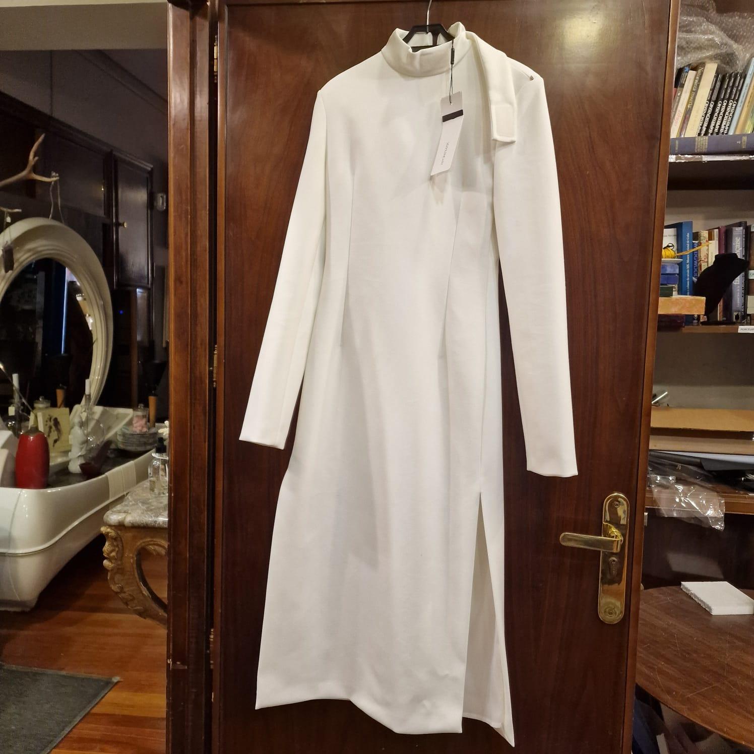 Italian Long white dress from Sportmax 024, new without any wear 5