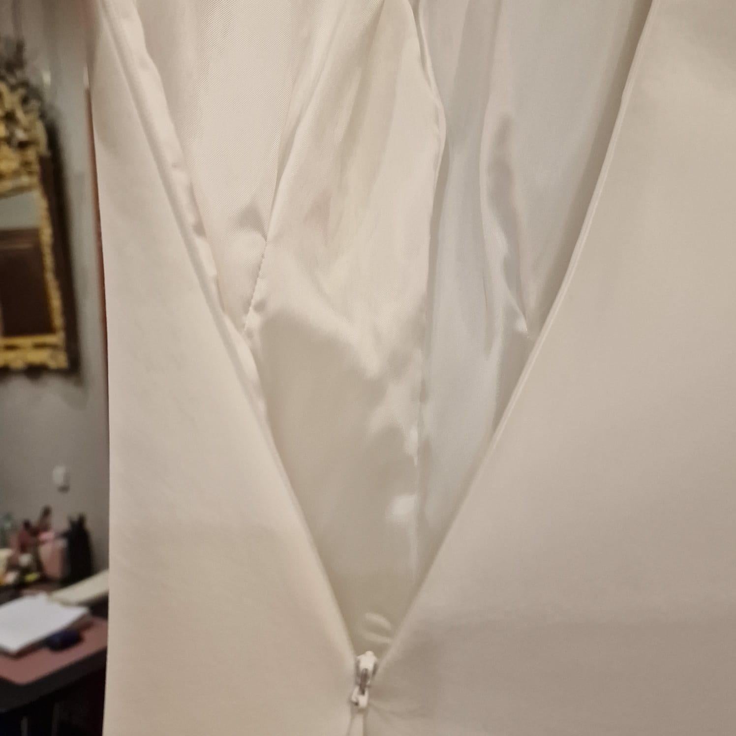 Italian Long white dress from Sportmax 024, new without any wear In New Condition In VALLADOLID, ES
