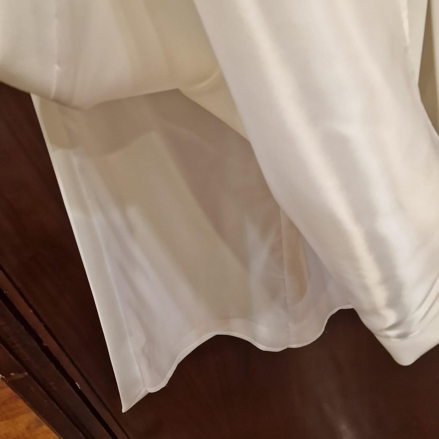 Italian Long white dress from Sportmax 024, new without any wear 2