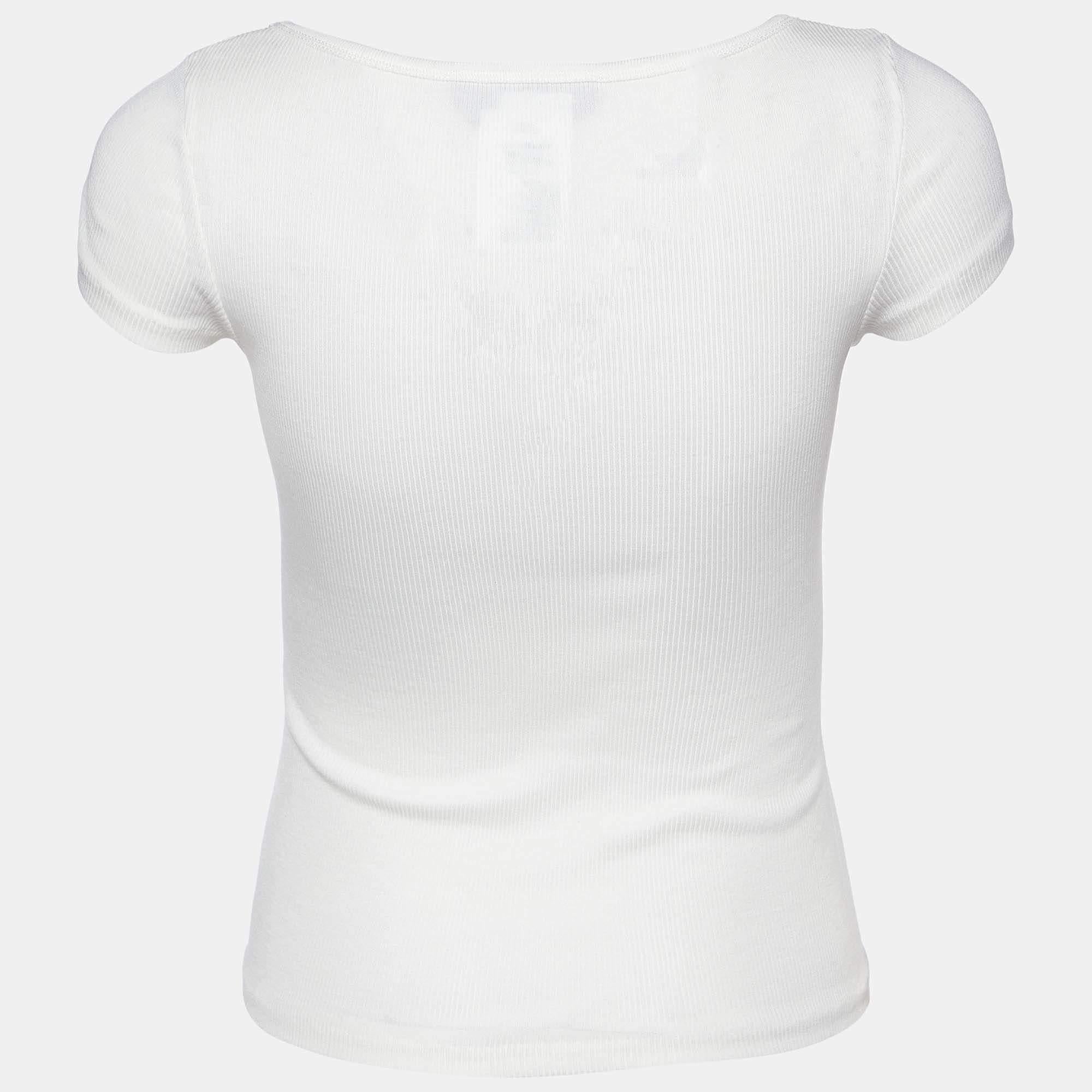 Mit diesem sorgfältig gefertigten T-Shirt von Sportmax können Sie Ihren Alltagsstil aufwerten. Es ist ein einfaches, weißes T-Shirt aus Baumwollstoff gestrickt. Damit werten Sie Jeans und Shorts auf.