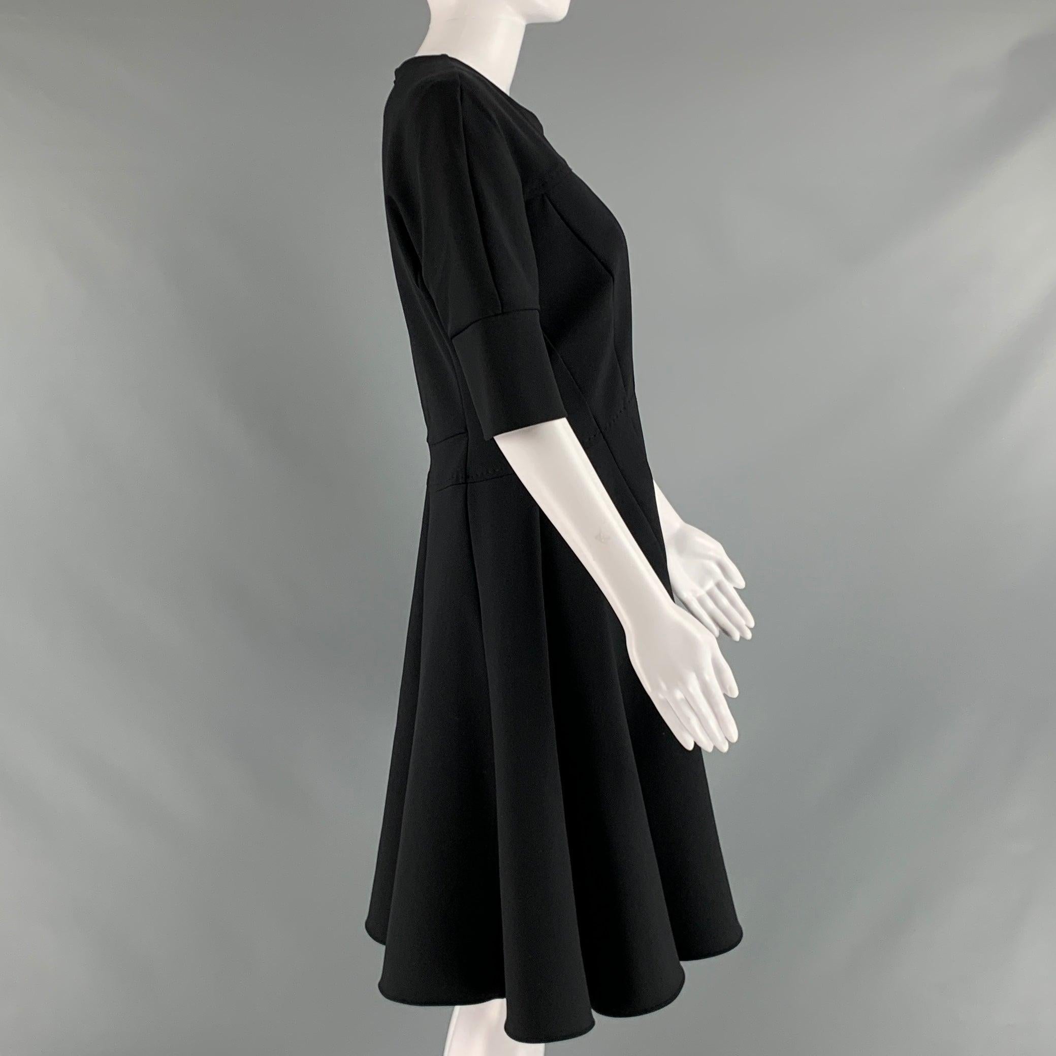 SPORTMAX Size L Black Nylon Eastane Short Sleeve Dress In Good Condition For Sale In San Francisco, CA