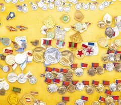 Sports collections - Collection of pins, emblems and badges - 200