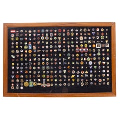 Sports collections - Collection of pins, emblems and badges - 400