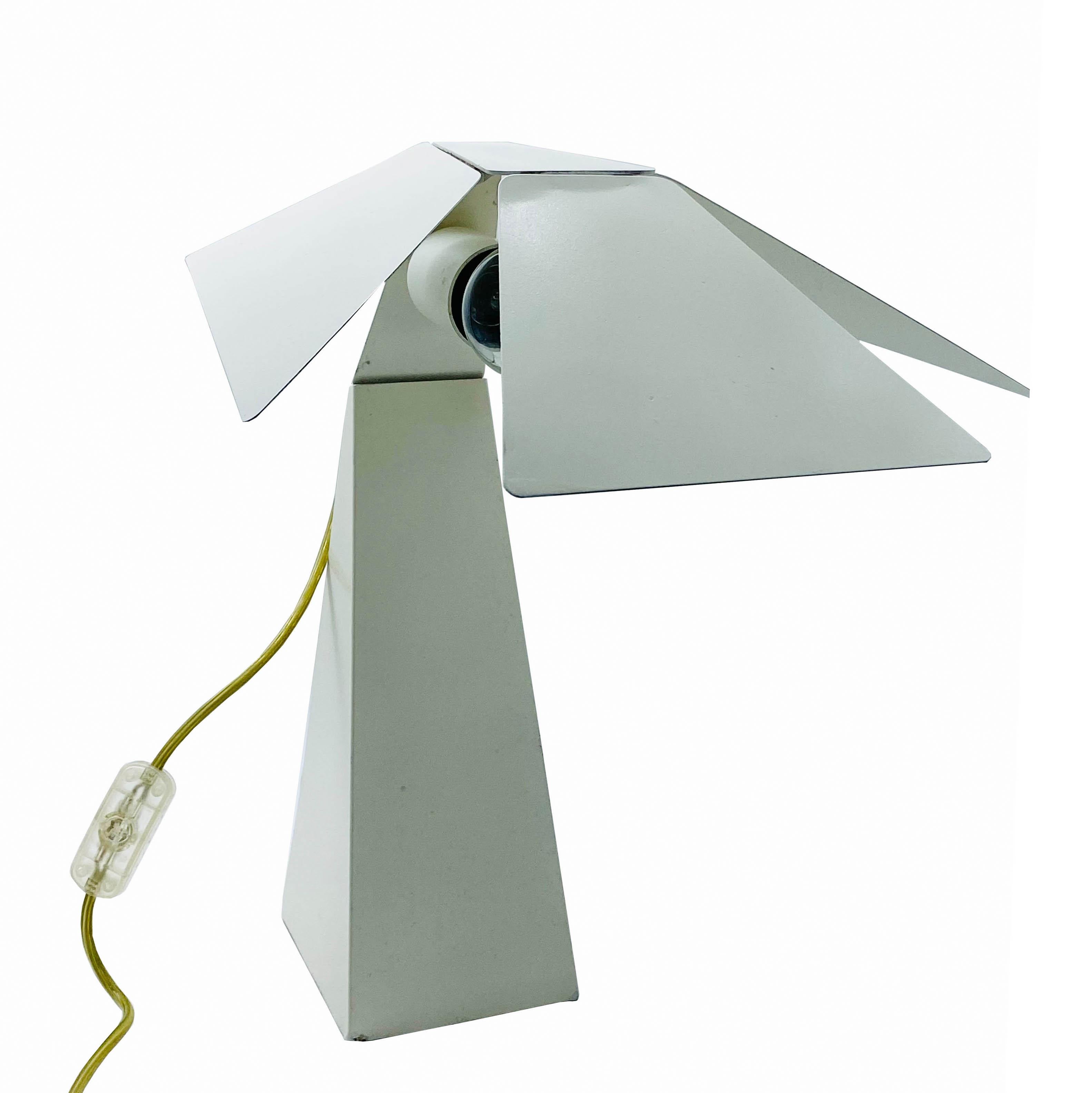 White lacquered metal table lamp with adjustable fins. Italy 1970.