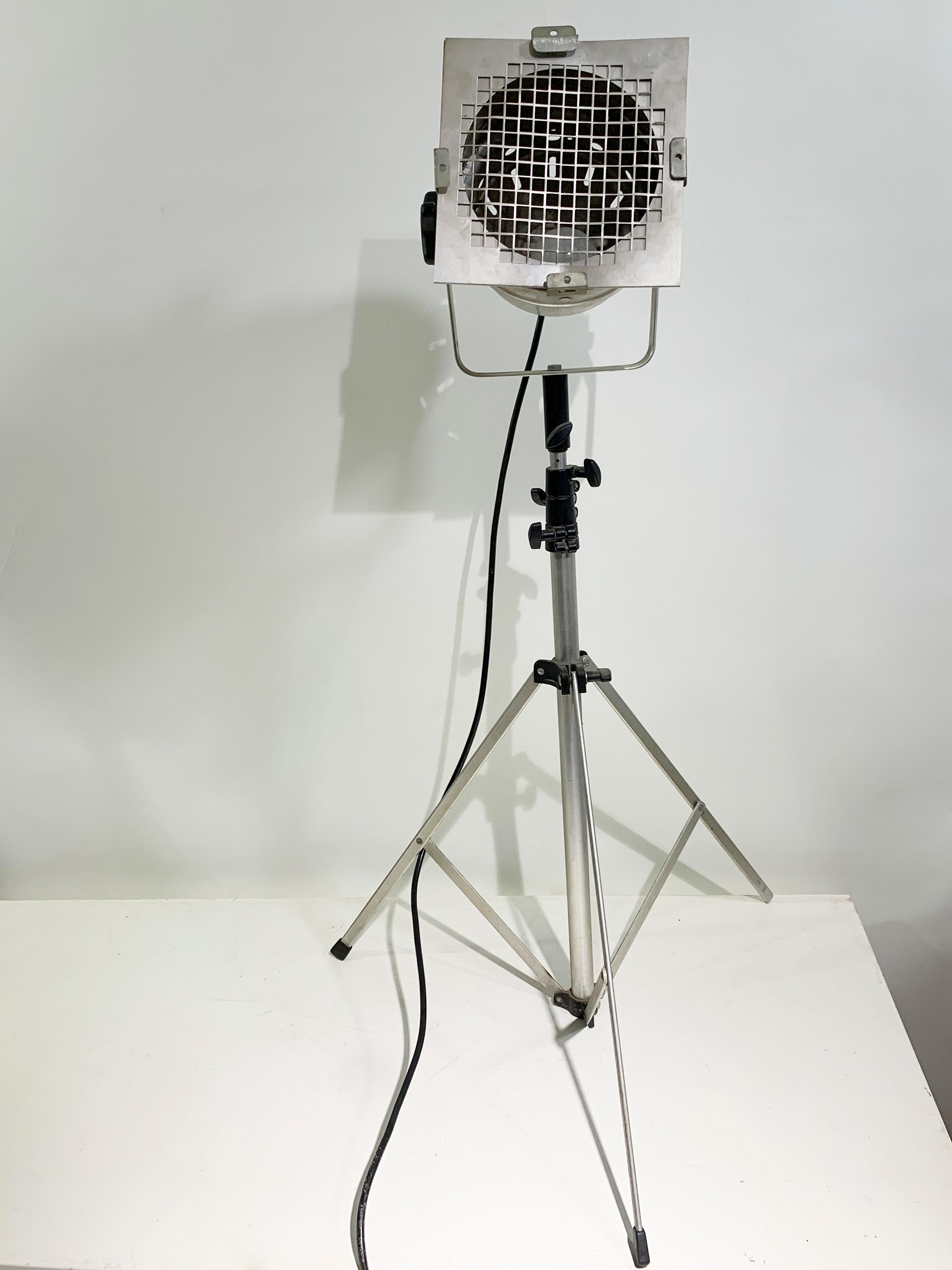 Lampada da terra a luce spot di DTS, anni '80 in vendita 5