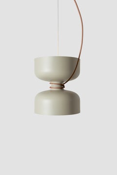 Spotlight Volumes, Pendant AA 'avocado'