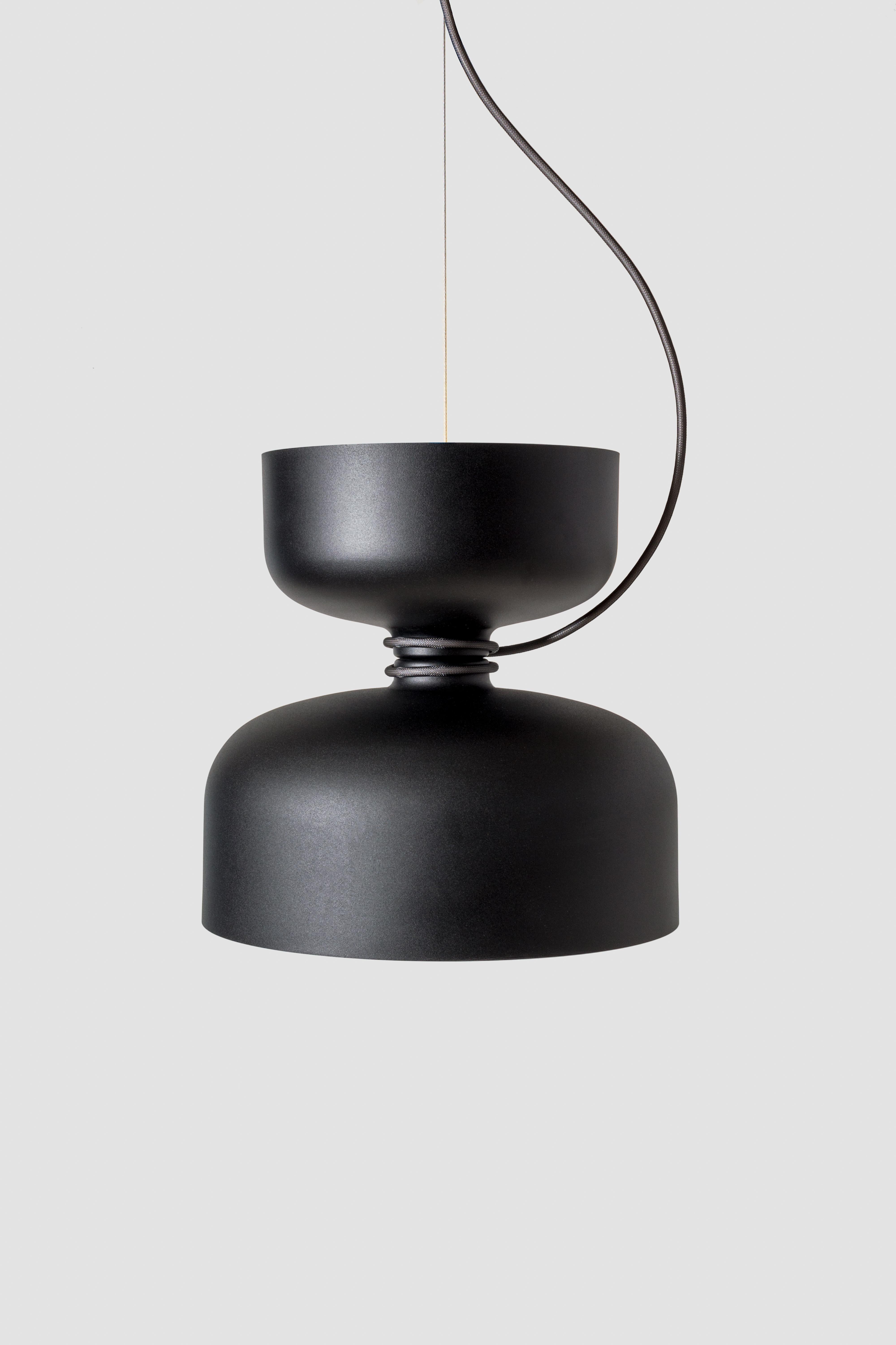 Organico moderno Volumi Spotlight, Ciondolo BA 'avocado' in vendita