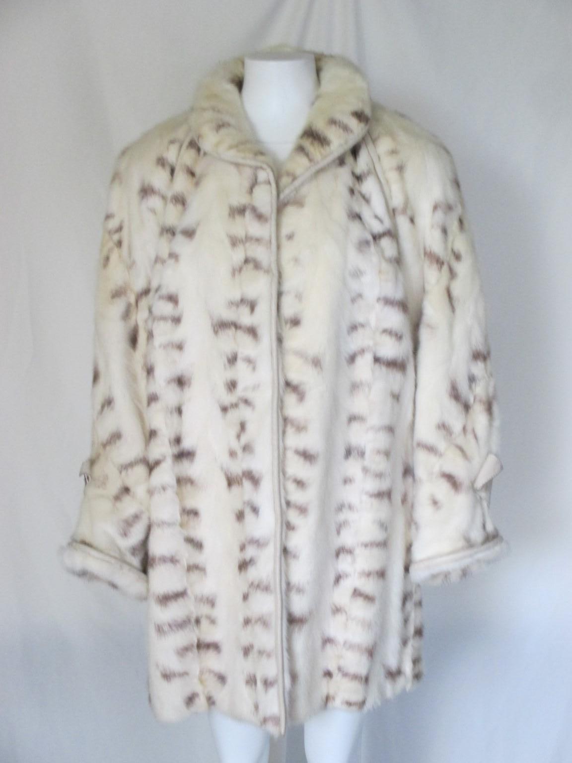 Gray  Spotted Design White Mink Fur Coat