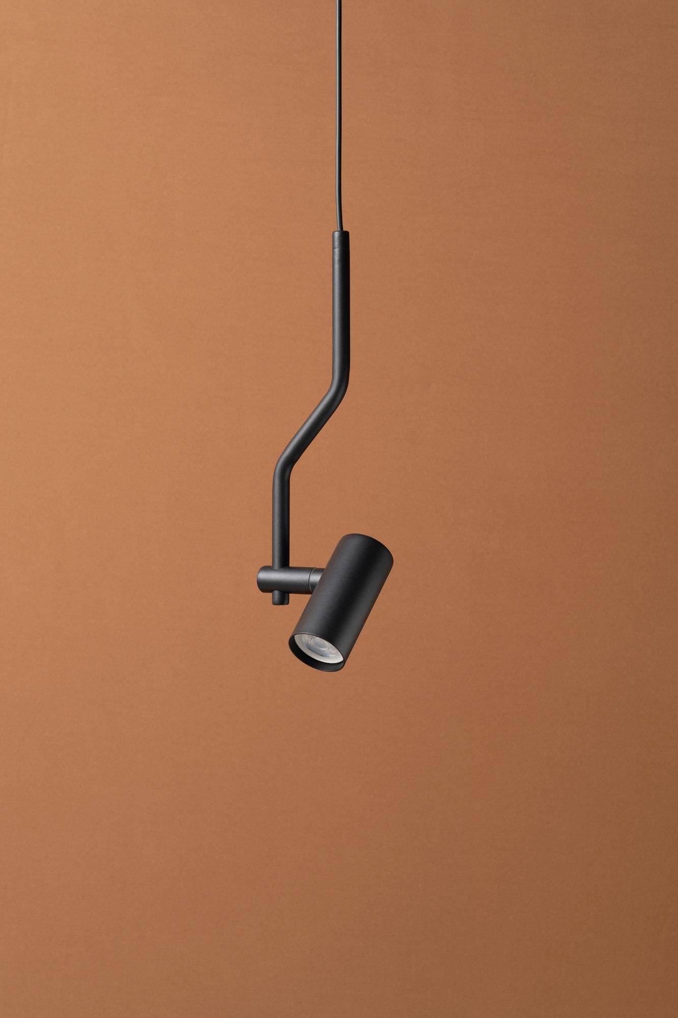 Postmoderno Lampada a sospensione nera Spotty di +kouple in vendita