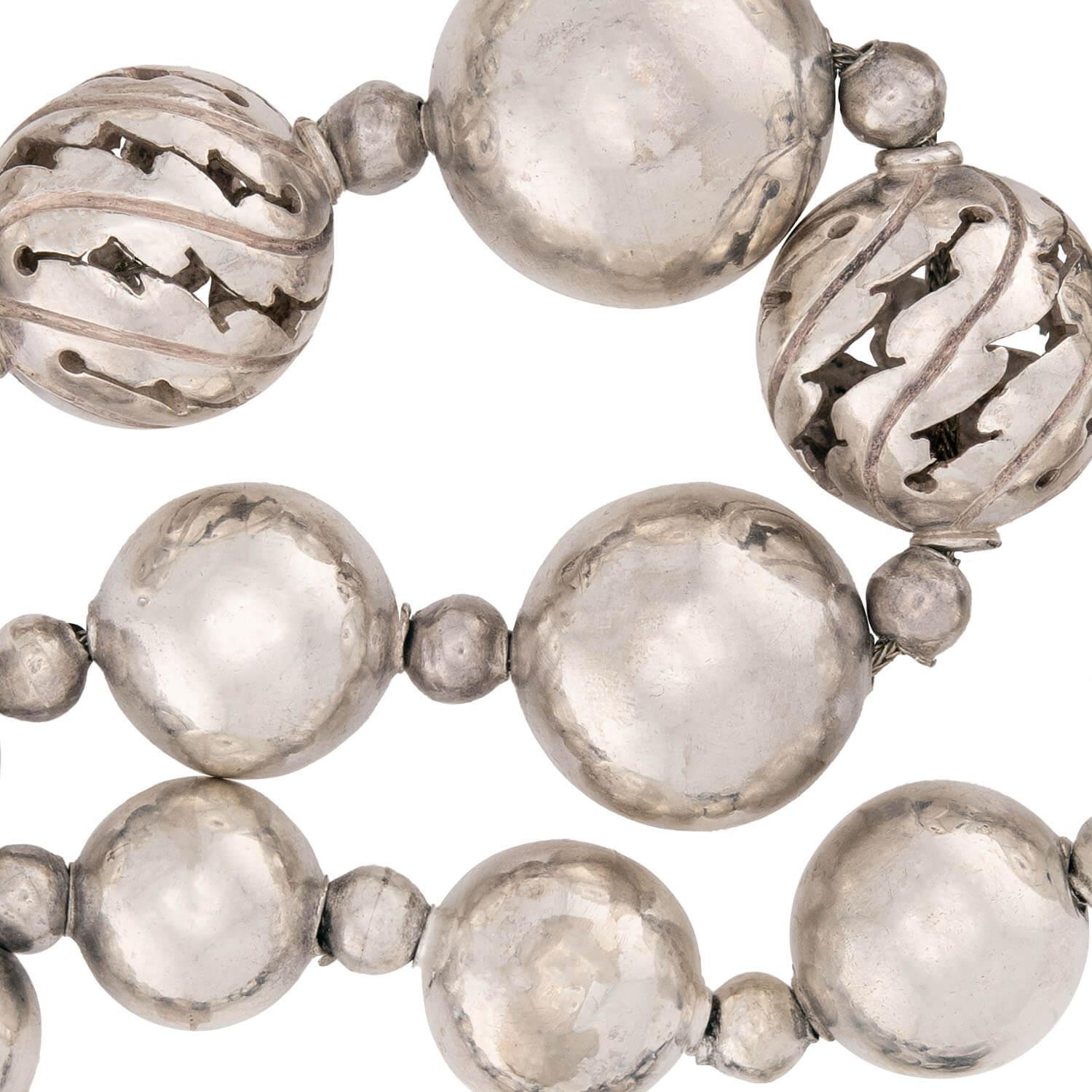 Retro SPRATLING Vintage Mexican Sterling Silver Bead Necklace For Sale