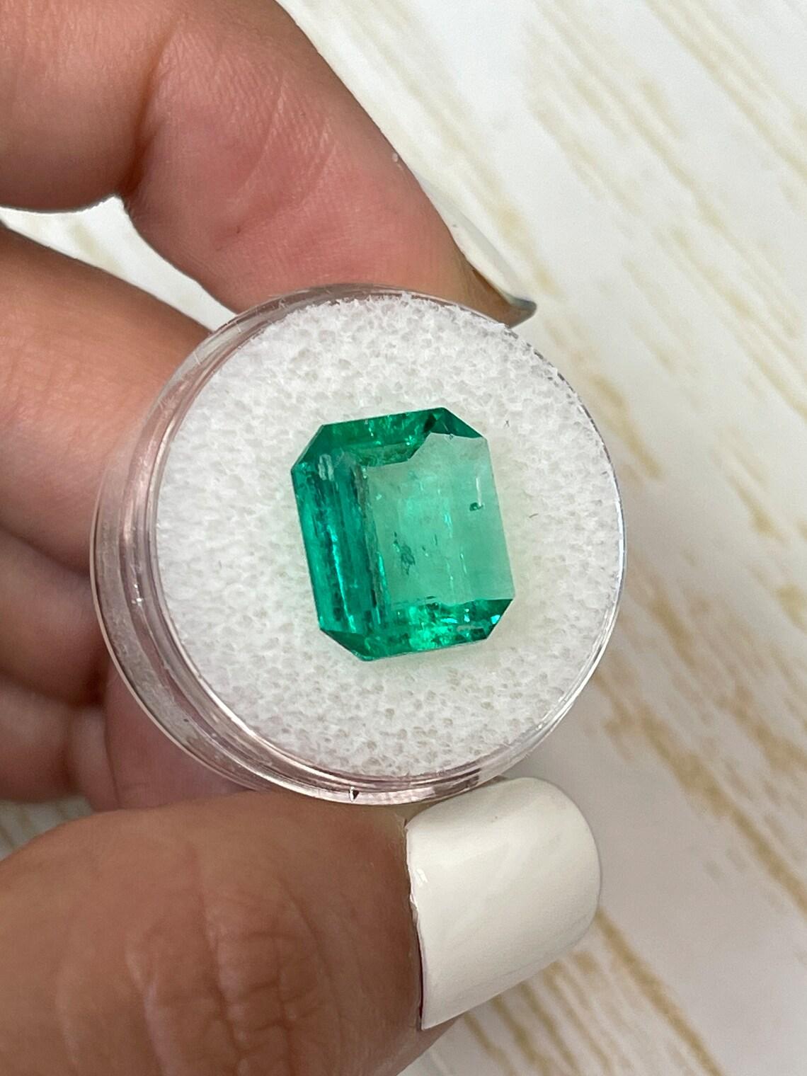 Gemma di smeraldo colombiano taglio smeraldo da 5,15 carati - Pietra di nascita di maggio In condizioni Nuovo in vendita a Jupiter, FL