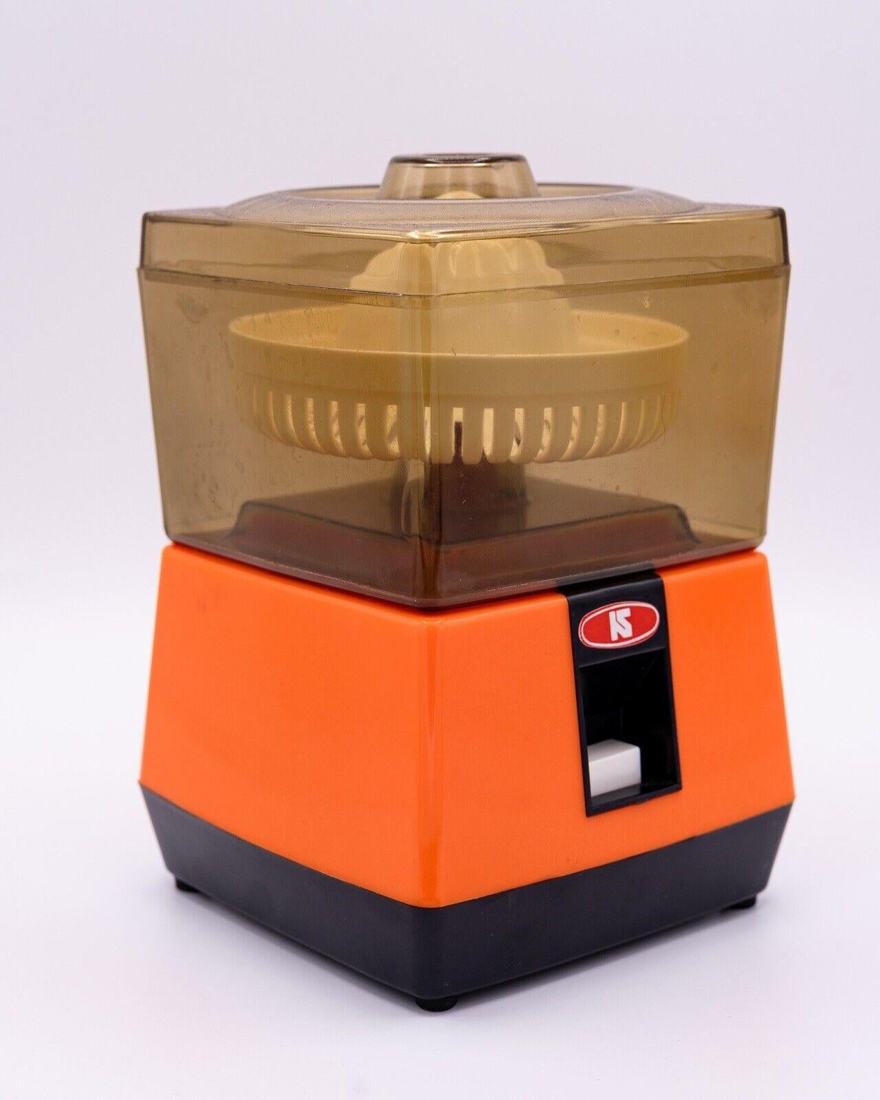 Exprimidor de la era espacial Diseño Vintage Años 70 Plástico Italian en venta