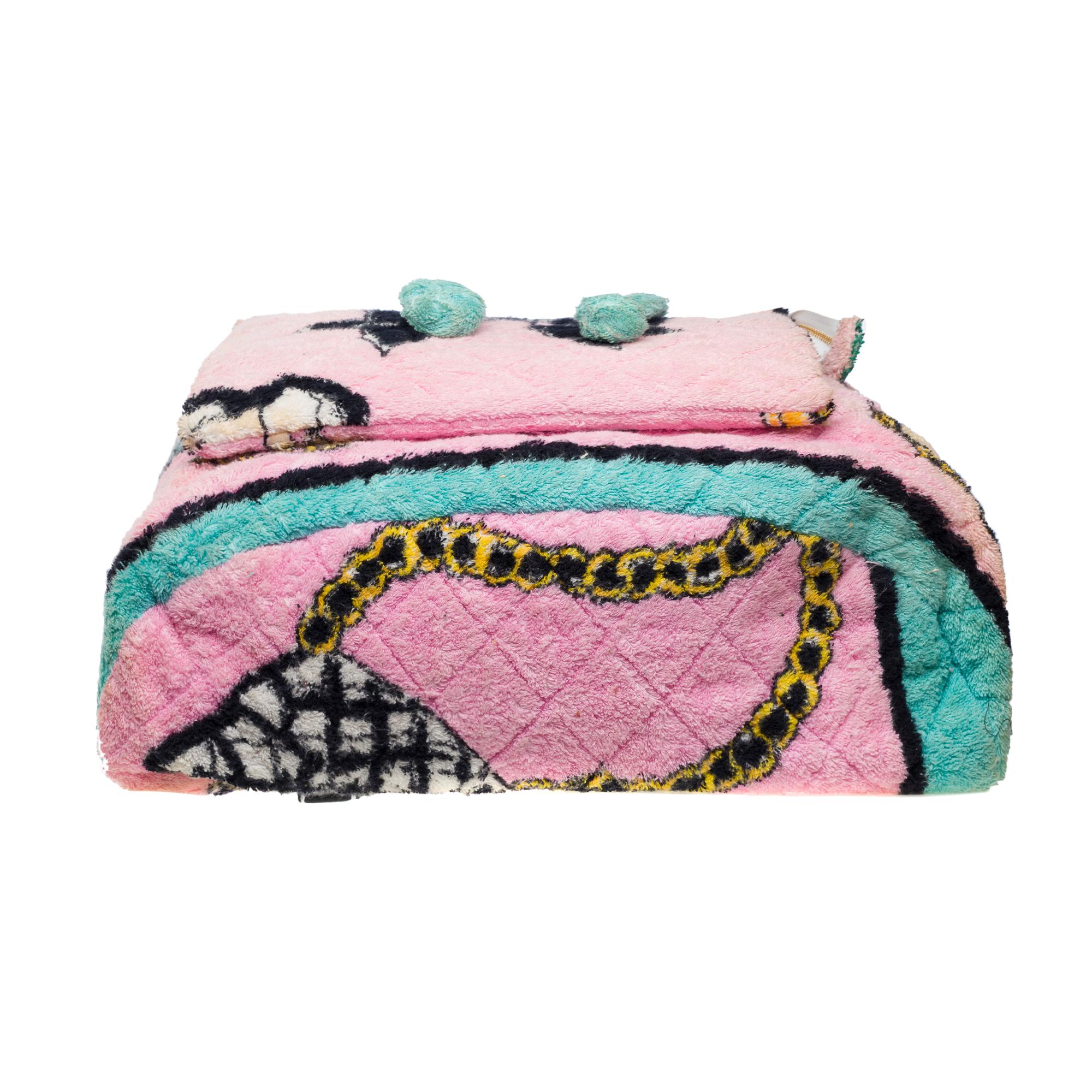 Printemps 1994 Collector Chanel Grand sac à dos en tissu éponge rose et turquoise en vente 5