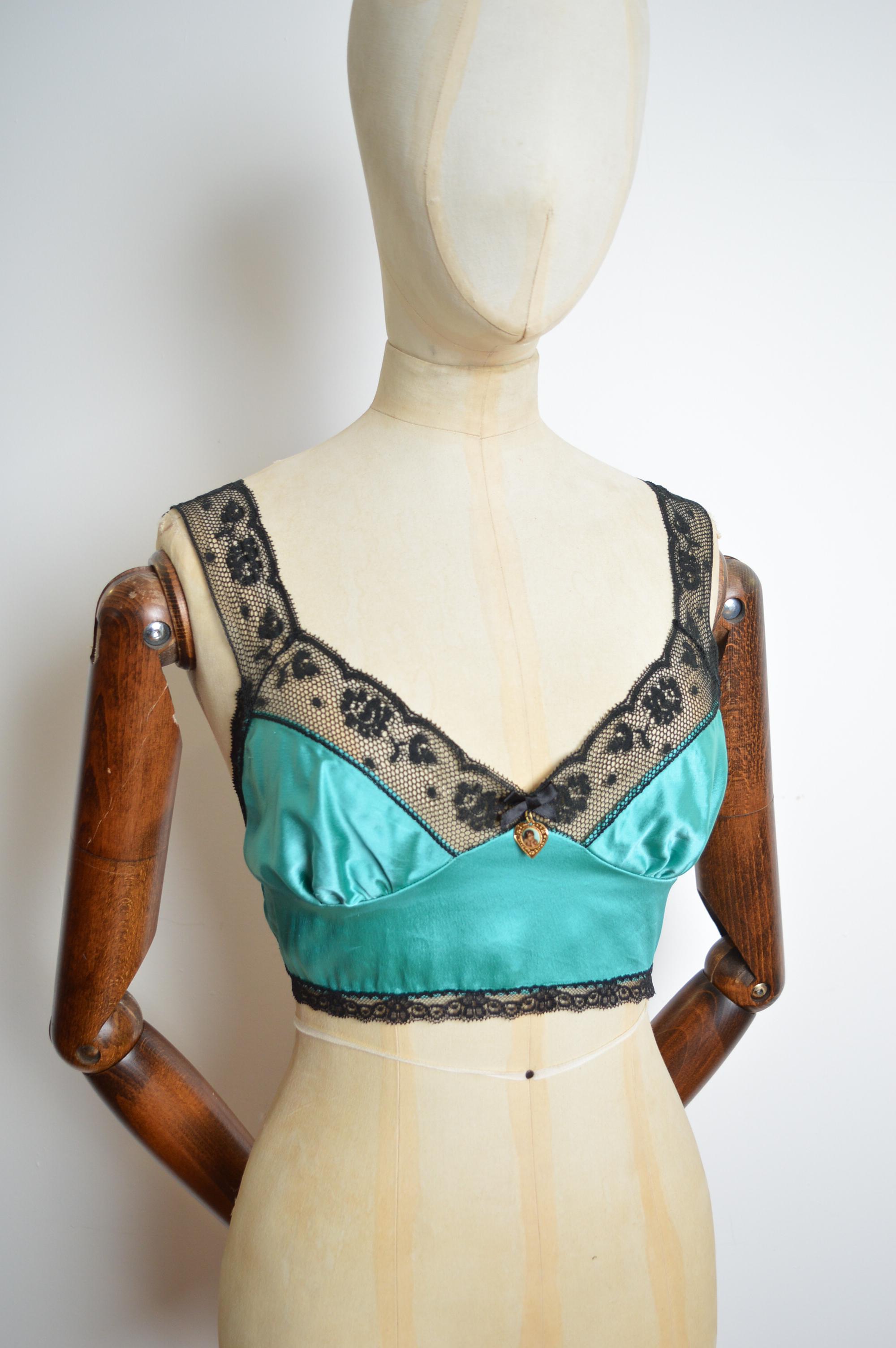 Spring 1995 Dolce & Gabbana Turquoise Satin & Black Lace Camisole Bra / Crop Top In Good Condition For Sale In Sheffield, GB