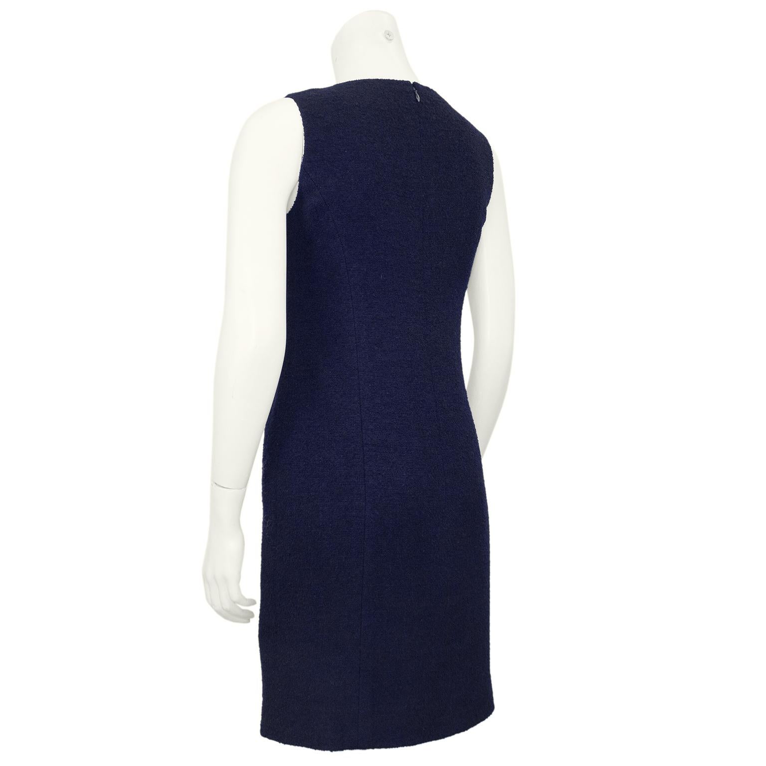 Nero Abito Chanel primavera 1996 in bouclé blu navy in vendita