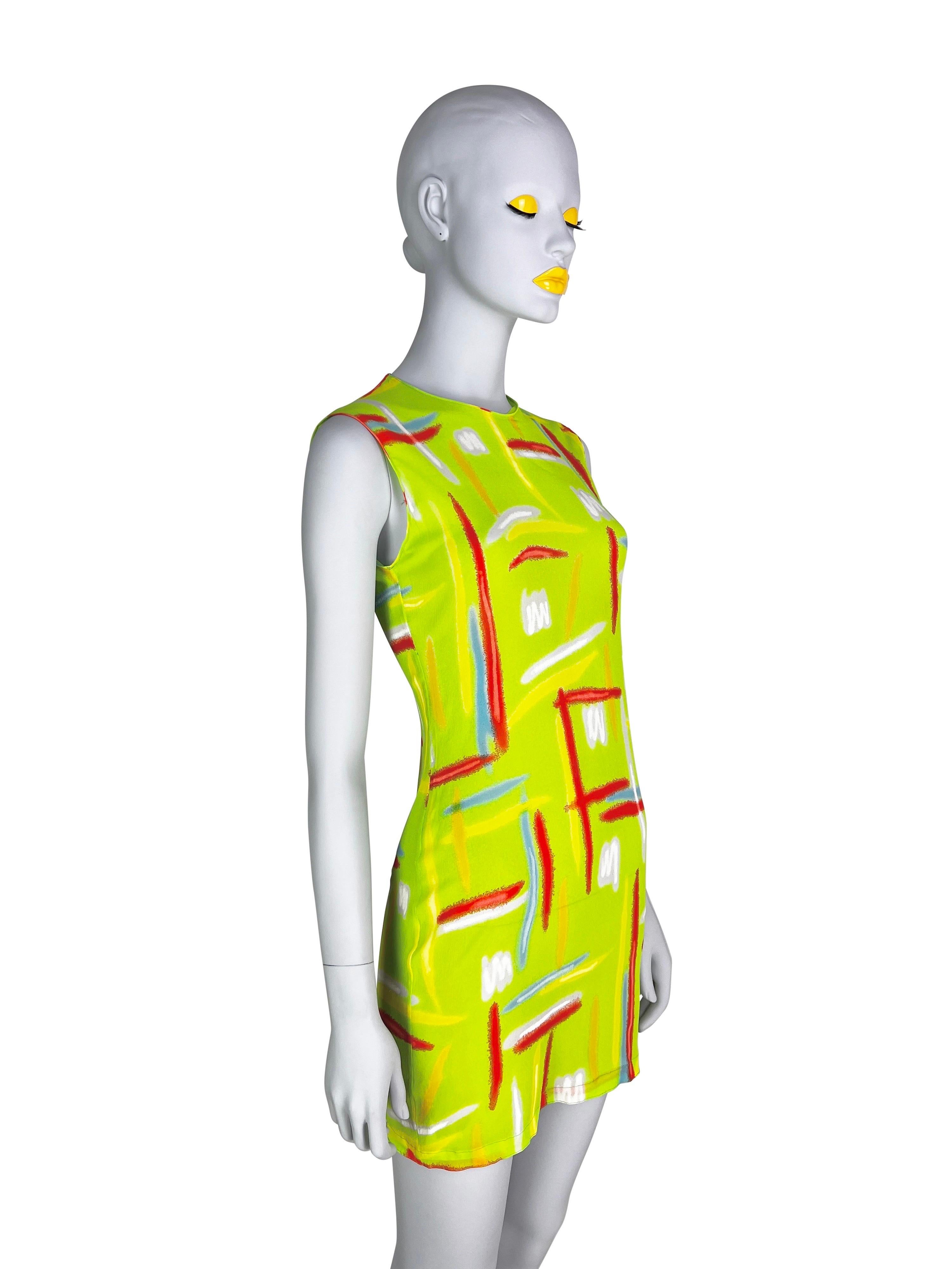 Spring 1996 Gianni Versace Couture Neon Green Highlighter Print Silk Dress For Sale 2