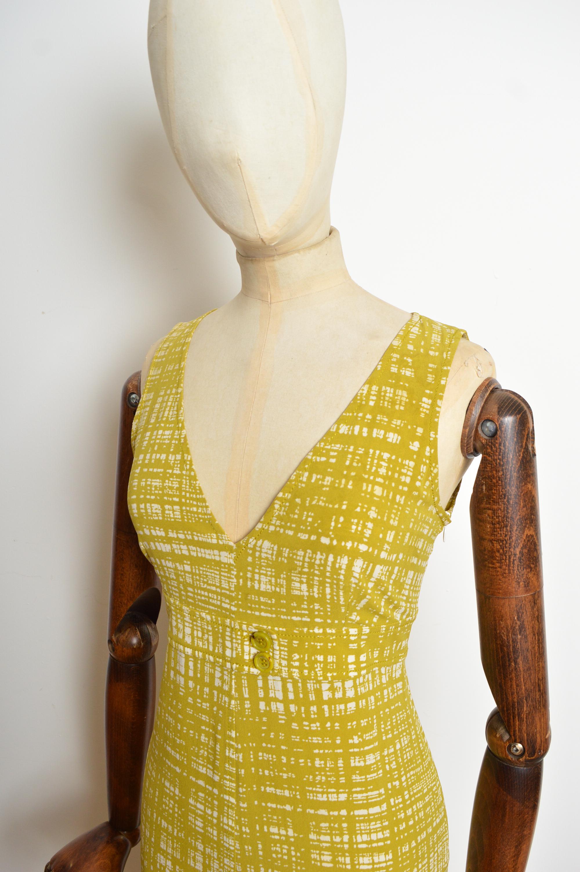 Spring 1996 PRADA Chartreuse Green Silk Abstract Print Maxi Dress For Sale 4