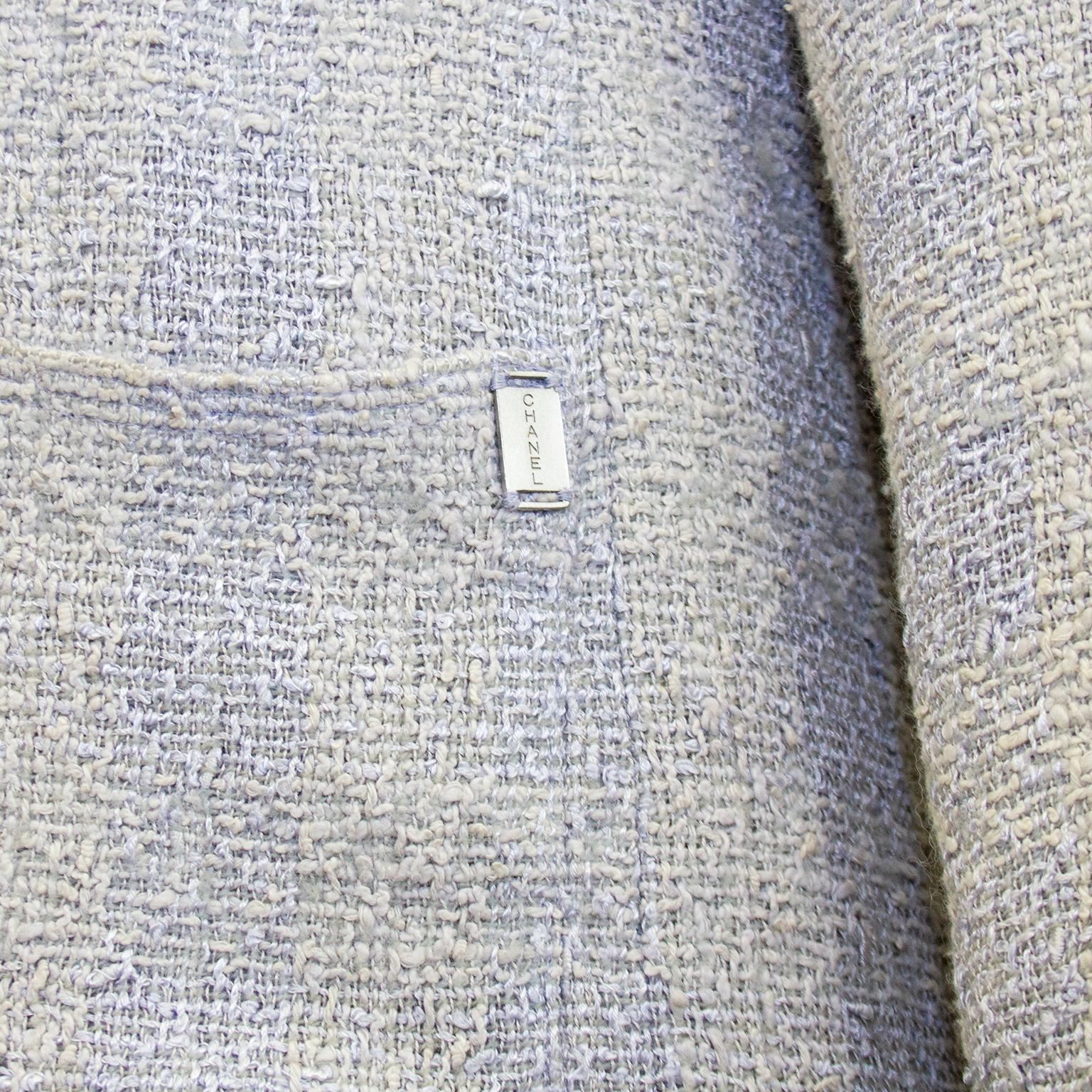 Women's Spring 1999 Chanel Beige and Blue Open Front Tweed Jacket