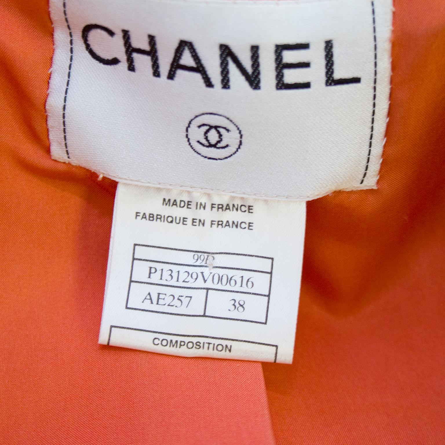 Chanel - Veste courte en cuir orange, printemps 1999 en vente 2