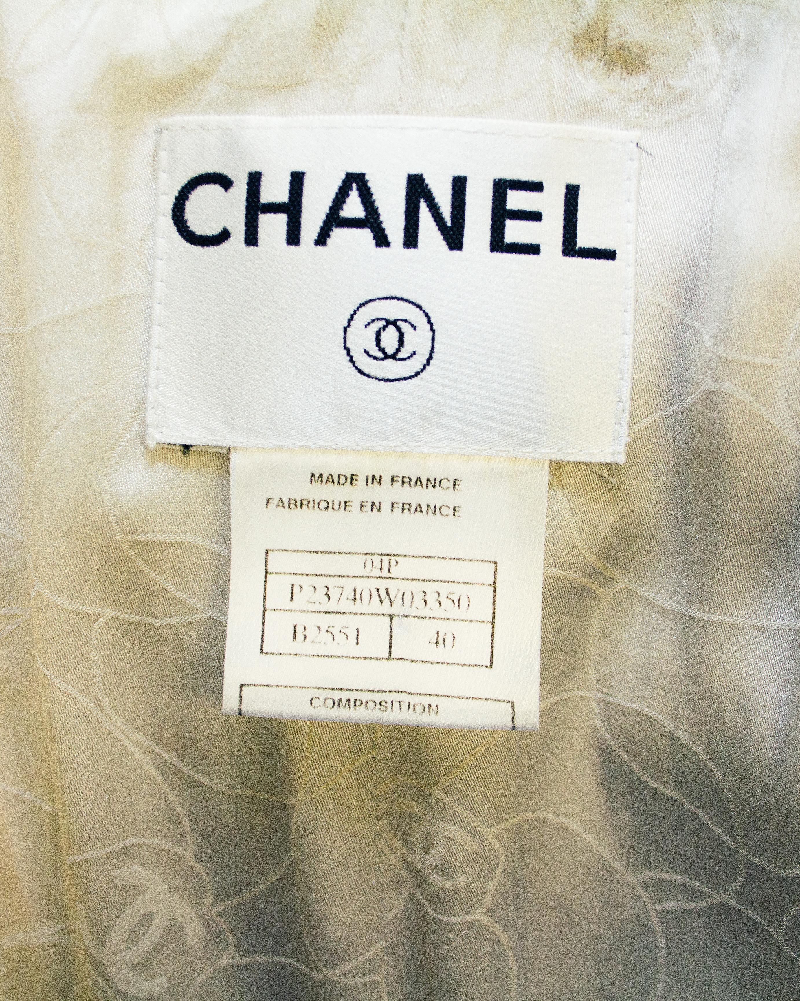 Spring 2004 Chanel Pale Pink Tweed Skirt Suit with Fringe Trim  4
