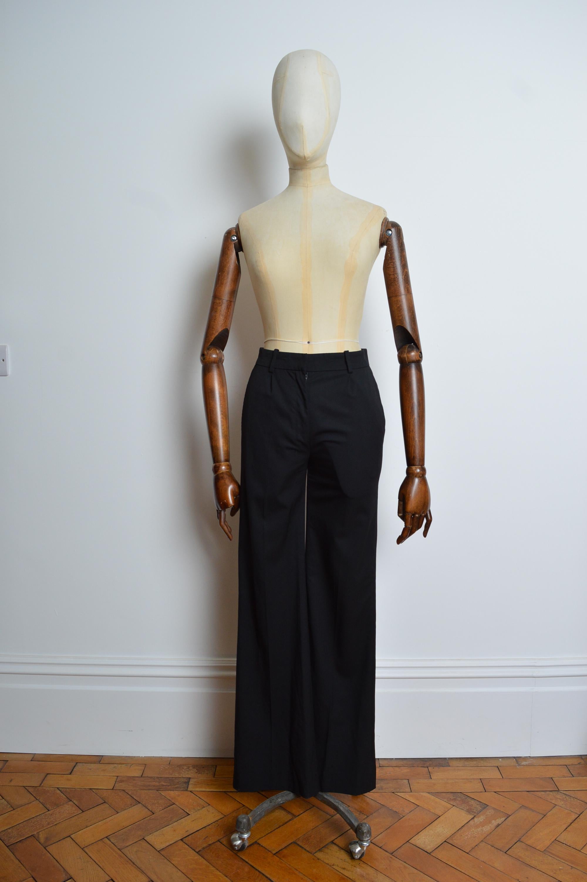 Spring 2004 Yves Saint Laurent by Tom Ford Black 2 piece Suit Blazer & Pants 12