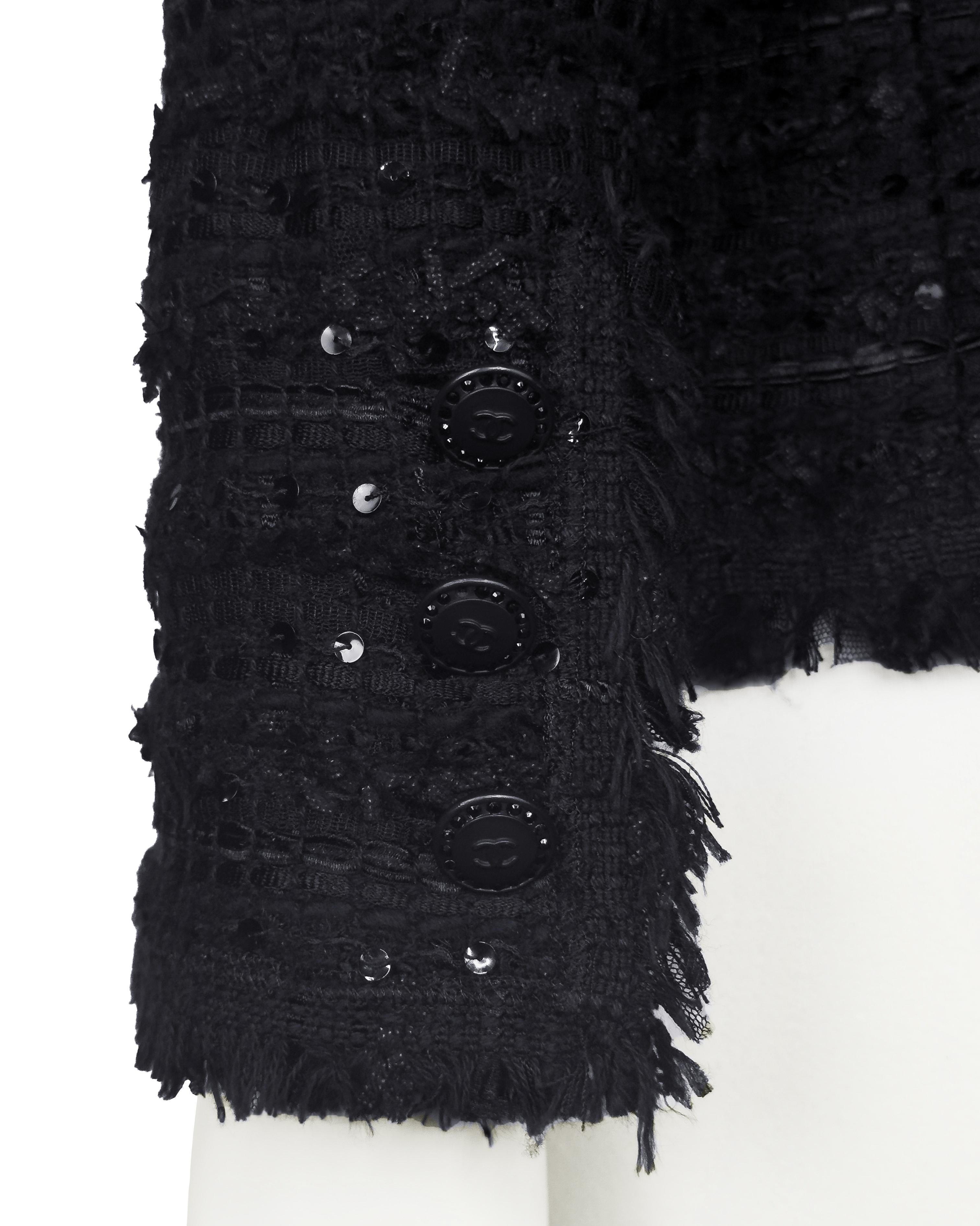 Chanel Primavera 2005 Chaqueta negra de tweed y lentejuelas en Bueno estado para la venta en Toronto, Ontario