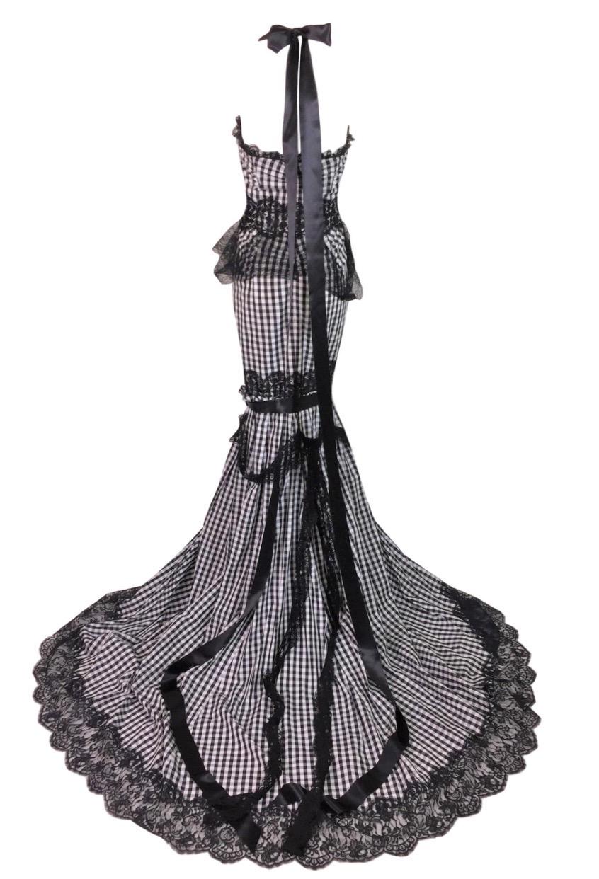 S/S 2006 Dolce & Gabbana Gingham Lace Gown 

Black and White
Made in Italy
Condition: excellent
Cotton Blend
Bust: 28