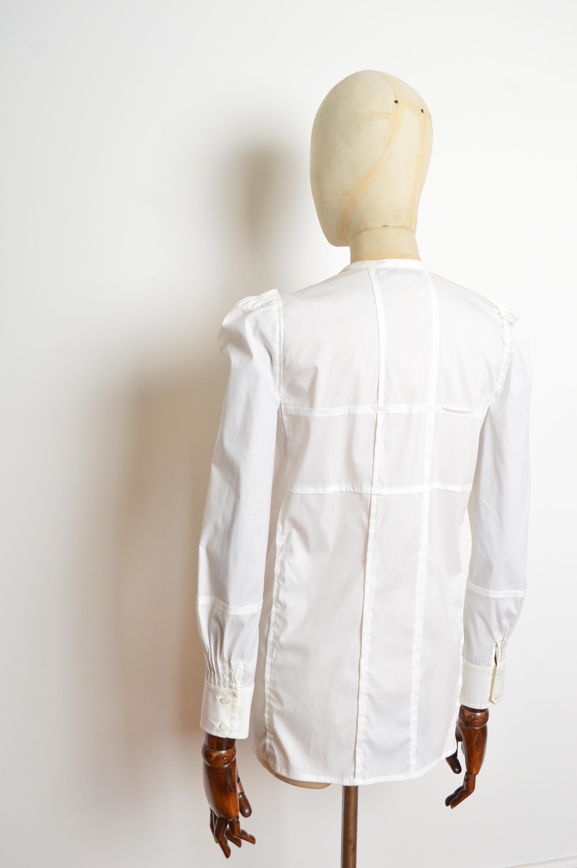 Primavera 2006 Yves Saint Laurent by Stefano Pilati Camisa de vestir blanca con pajarita en venta 10