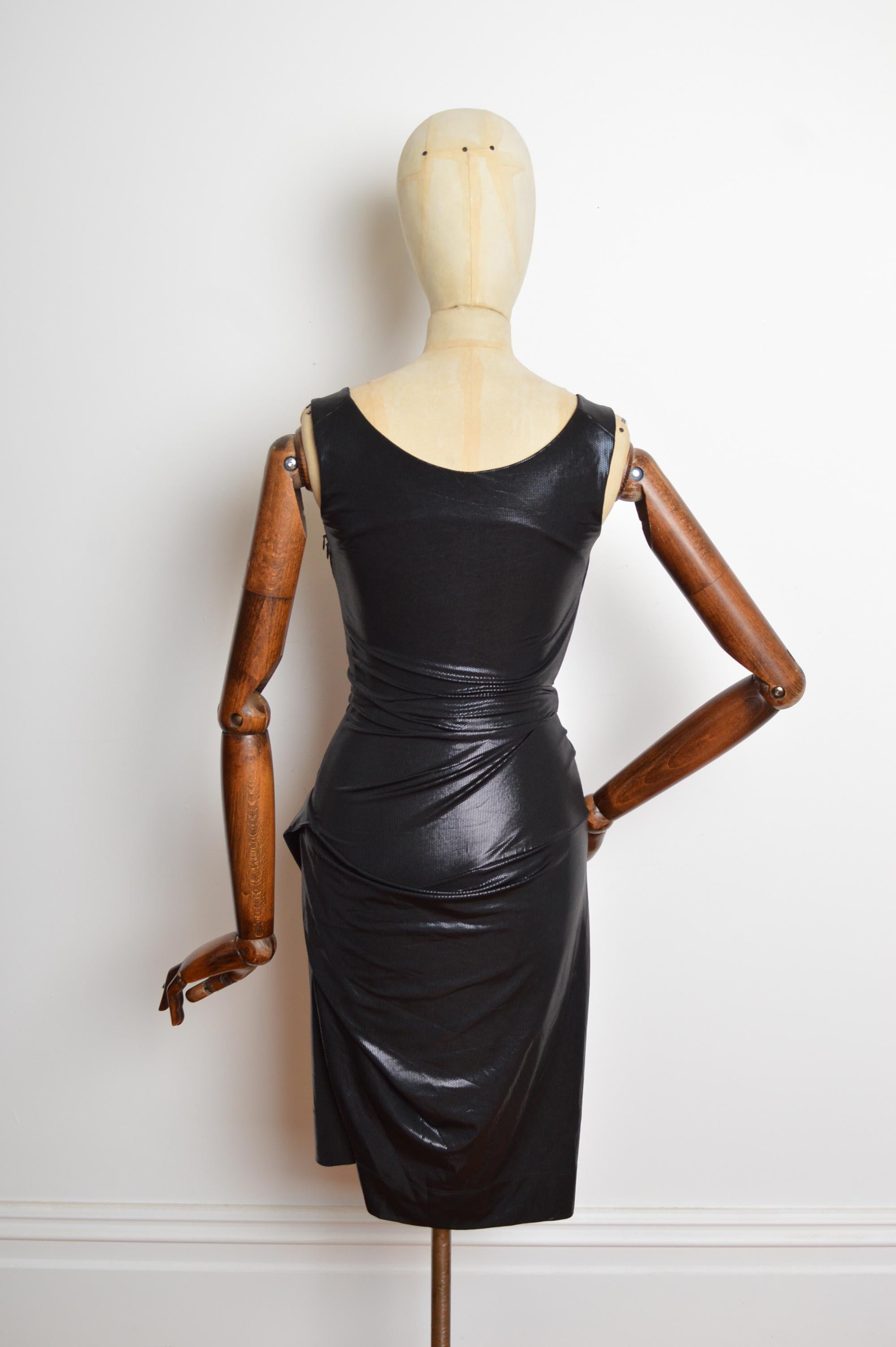 Printemps 2010 - Vivienne Westwood - Robe de cocktail à corset Wet Look noir brillant en vente 5