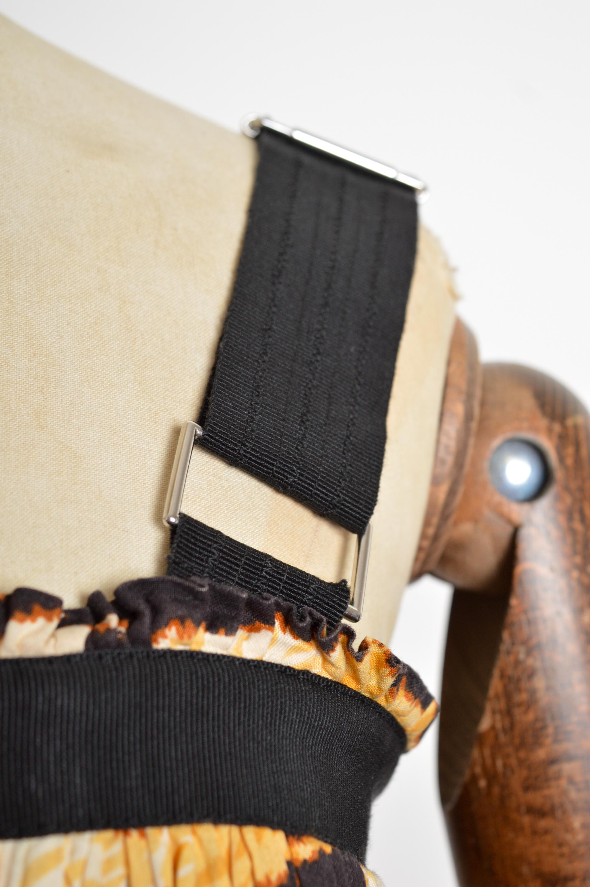 Printemps 2011 Dolce & Gabbana - Robe de cocktail froncée à imprimé tigre et animaux en vente 2