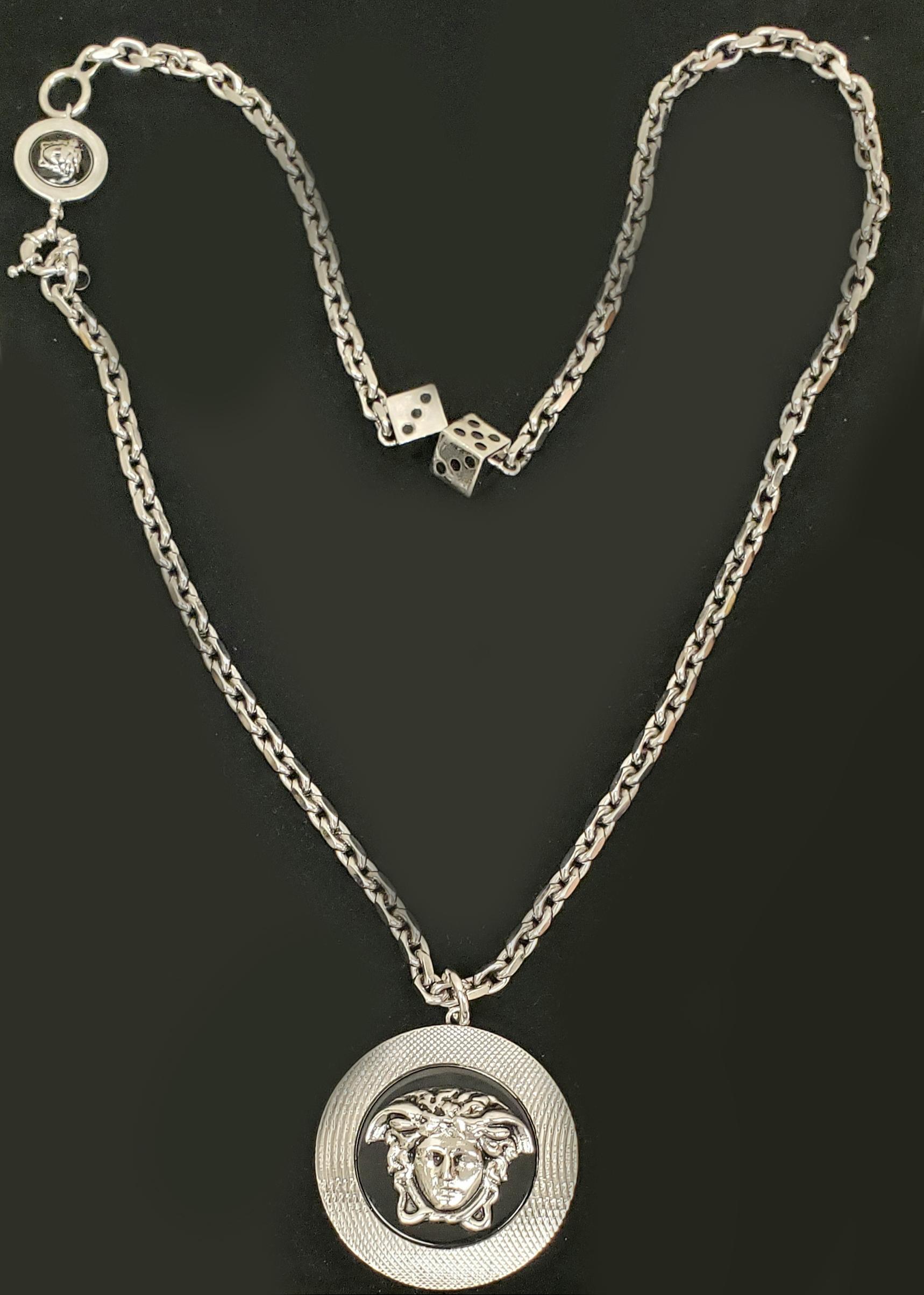 Women's or Men's Spring 2011 L# 21 NEW VERSACE SILVER TONE METAL MEDUSA NECKLACE For Sale