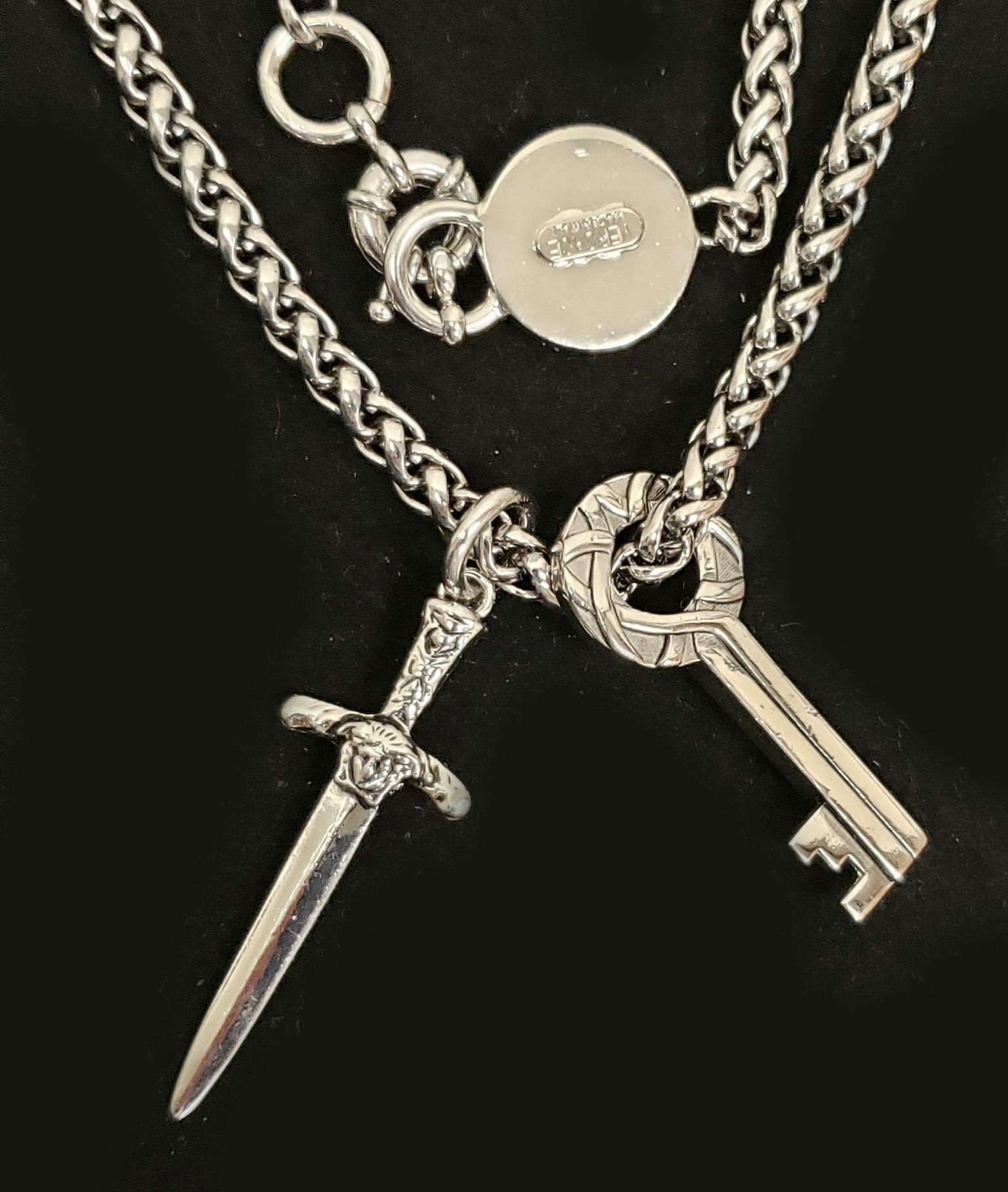 Spring 2011 L# 43 NEW VERSACE SILVER TONE KEY and DAGGER METAL CHAIN 1