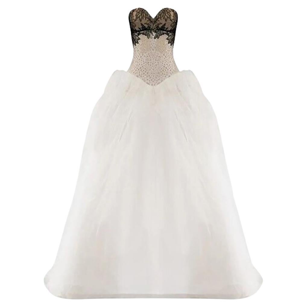 Spring 2014 L# 6 VERA WANG WHITE and BLACK WEDDING DRESS Sz IT 40 - 4 For Sale