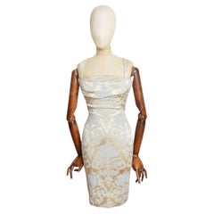 Primavera 2014 Vivienne Westwood: abito a corsetto Rococò Jacquard blu pallido