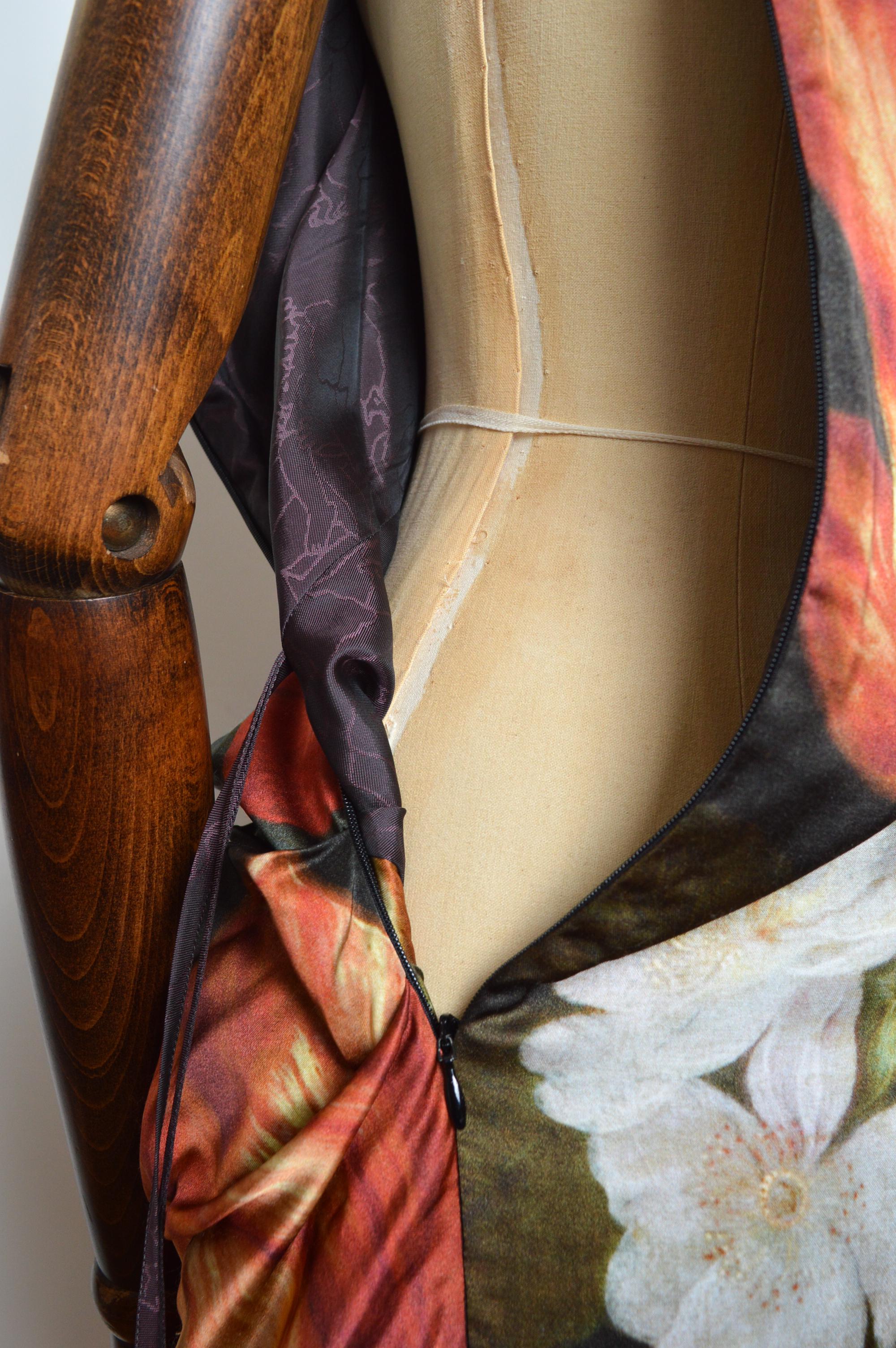 Vivienne Westwood Ginnie Westwood Robe drapée à imprimé escargot renaissance printemps 2020 5