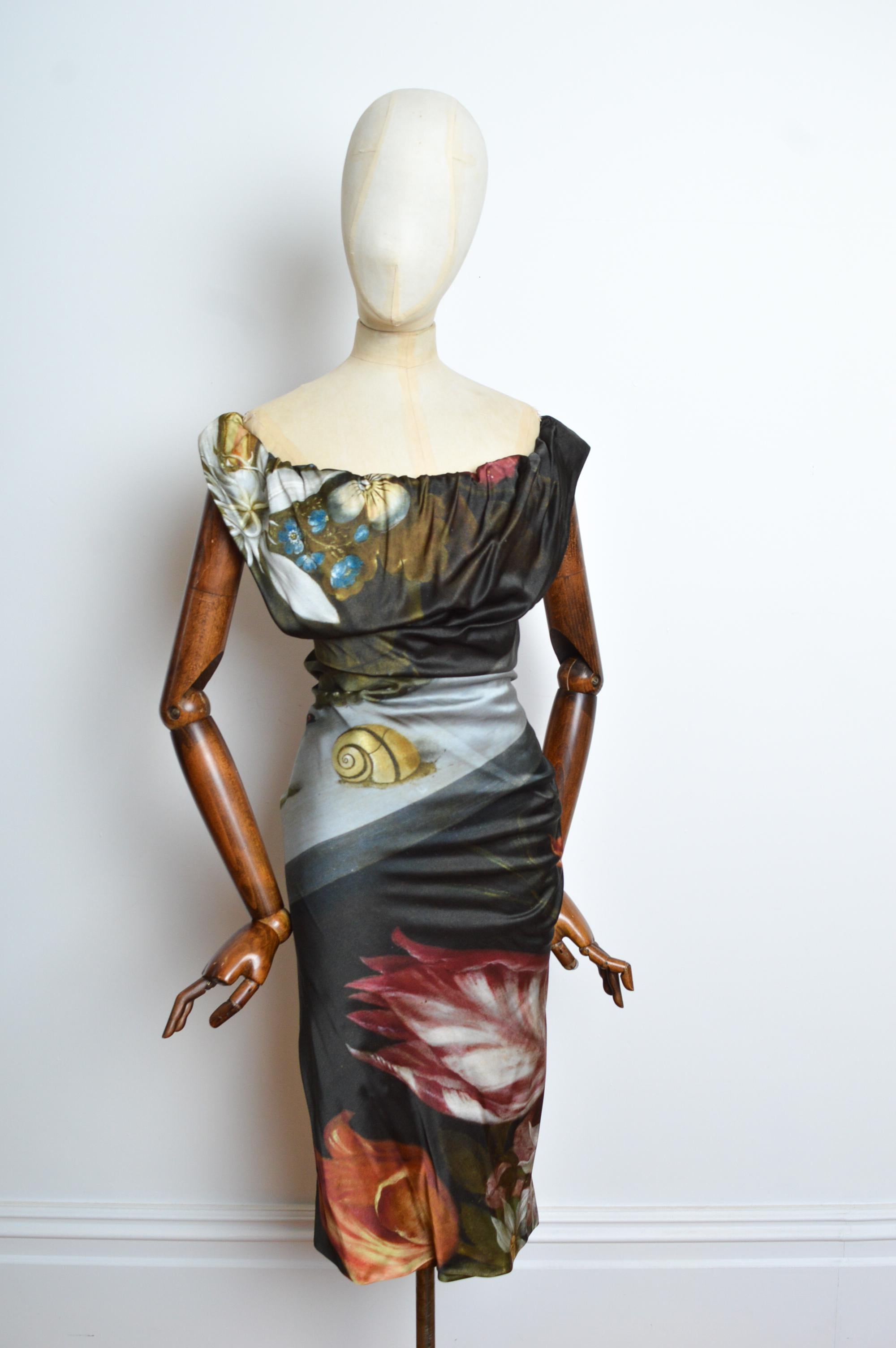 Vivienne Westwood Ginnie Westwood Robe drapée à imprimé escargot renaissance printemps 2020 Bon état à Sheffield, GB