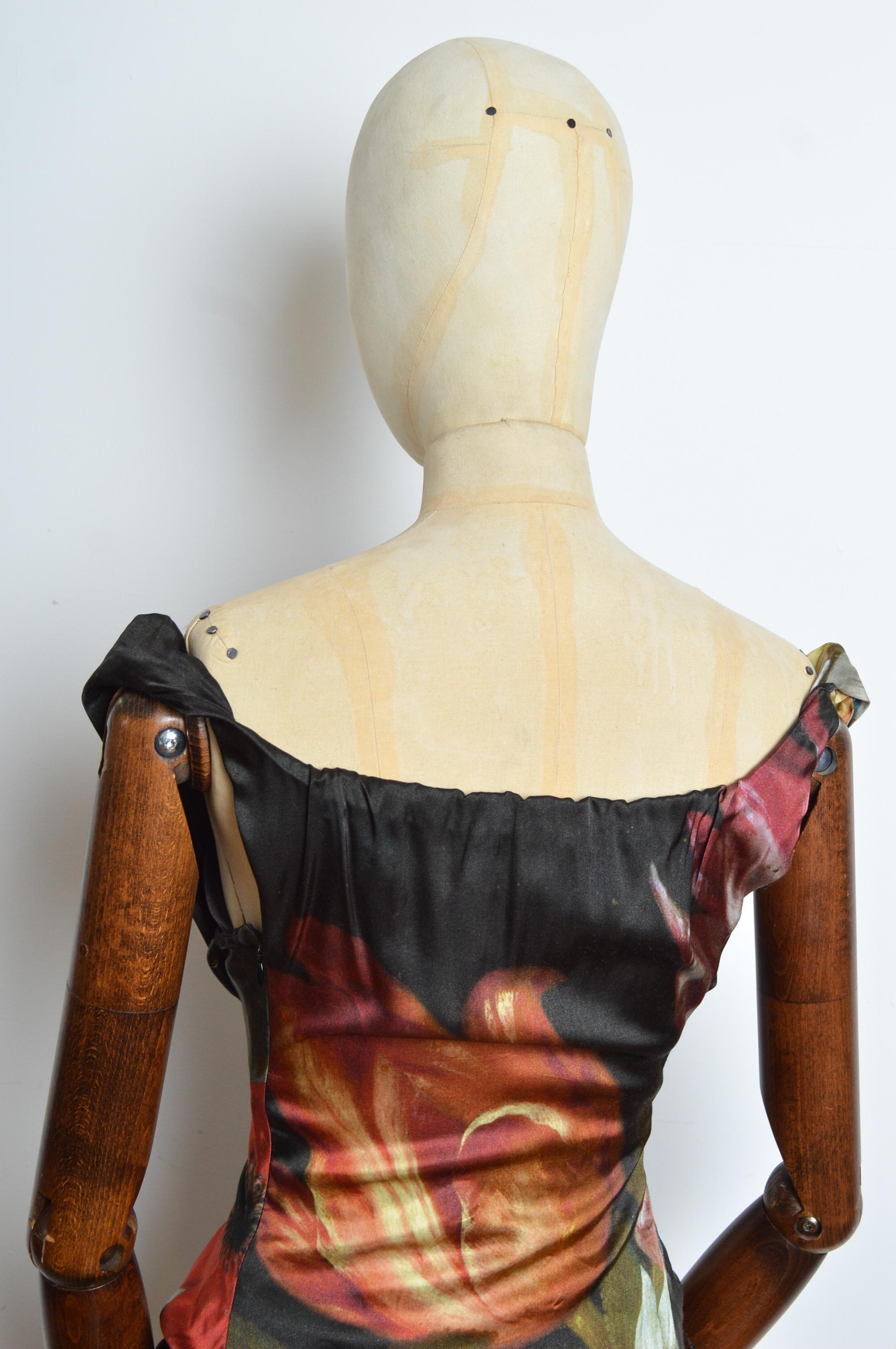 Vivienne Westwood Ginnie Westwood Robe drapée à imprimé escargot renaissance printemps 2020 2